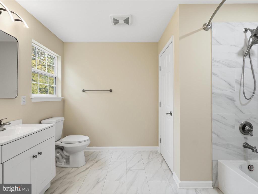 3281 RUSSEL RUN RD, LOCUST GROVE, Virginia 22508, 4 Bedrooms Bedrooms, ,2 BathroomsBathrooms,Residential,3281 RUSSEL RUN RD,VAOR2013676 MLS # VAOR2013676 3281 RUSSEL RUN RD, LOCUST GROVE, Virginia 22508, 4 Bedrooms Bedrooms, ,2 BathroomsBathrooms,Residential,3281 RUSSEL RUN RD,VAOR2013676 MLS # VAOR2013676