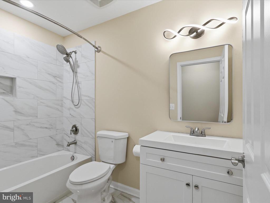 3281 RUSSEL RUN RD, LOCUST GROVE, Virginia 22508, 4 Bedrooms Bedrooms, ,2 BathroomsBathrooms,Residential,3281 RUSSEL RUN RD,VAOR2013676 MLS # VAOR2013676 3281 RUSSEL RUN RD, LOCUST GROVE, Virginia 22508, 4 Bedrooms Bedrooms, ,2 BathroomsBathrooms,Residential,3281 RUSSEL RUN RD,VAOR2013676 MLS # VAOR2013676