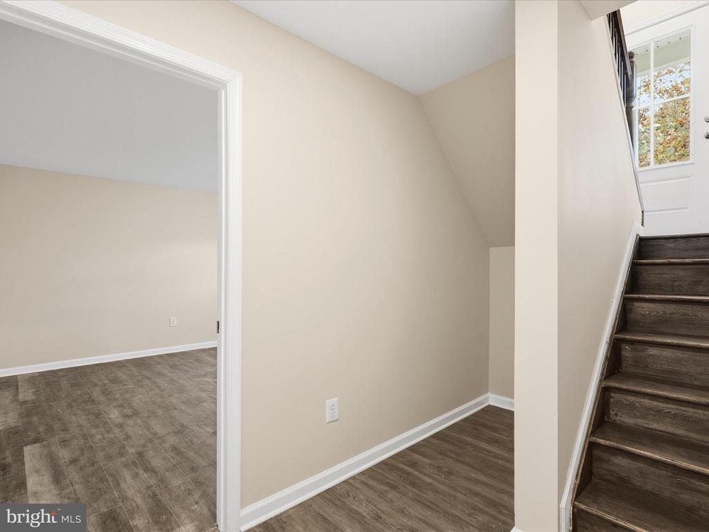 3281 RUSSEL RUN RD, LOCUST GROVE, Virginia 22508, 4 Bedrooms Bedrooms, ,2 BathroomsBathrooms,Residential,3281 RUSSEL RUN RD,VAOR2013676 MLS # VAOR2013676 3281 RUSSEL RUN RD, LOCUST GROVE, Virginia 22508, 4 Bedrooms Bedrooms, ,2 BathroomsBathrooms,Residential,3281 RUSSEL RUN RD,VAOR2013676 MLS # VAOR2013676