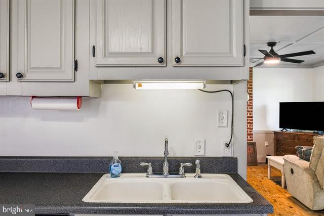 160 HONEYSUCKLE LN, STANLEY, Virginia 22851, 3 Bedrooms Bedrooms, ,1 BathroomBathrooms,Residential,160 HONEYSUCKLE LN,VAPA2006232 MLS # VAPA2006232