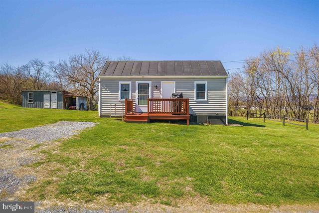 160 HONEYSUCKLE LN, STANLEY, Virginia 22851, 3 Bedrooms Bedrooms, ,1 BathroomBathrooms,Residential,160 HONEYSUCKLE LN,VAPA2006232 MLS # VAPA2006232