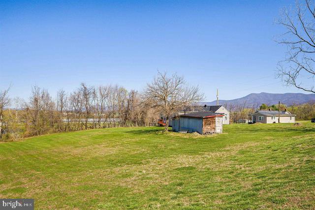 160 HONEYSUCKLE LN, STANLEY, Virginia 22851, 3 Bedrooms Bedrooms, ,1 BathroomBathrooms,Residential,160 HONEYSUCKLE LN,VAPA2006232 MLS # VAPA2006232