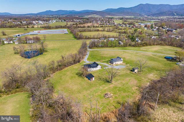 160 HONEYSUCKLE LN, STANLEY, Virginia 22851, 3 Bedrooms Bedrooms, ,1 BathroomBathrooms,Residential,160 HONEYSUCKLE LN,VAPA2006232 MLS # VAPA2006232