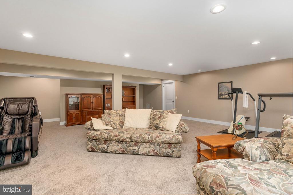 7245 COVINGTON HOME PL, CULPEPER, Virginia 22701, 4 Bedrooms Bedrooms, ,3 BathroomsBathrooms,Residential,7245 COVINGTON HOME PL,VACU2013124 MLS # VACU2013124 7245 COVINGTON HOME PL, CULPEPER, Virginia 22701, 4 Bedrooms Bedrooms, ,3 BathroomsBathrooms,Residential,7245 COVINGTON HOME PL,VACU2013124 MLS # VACU2013124