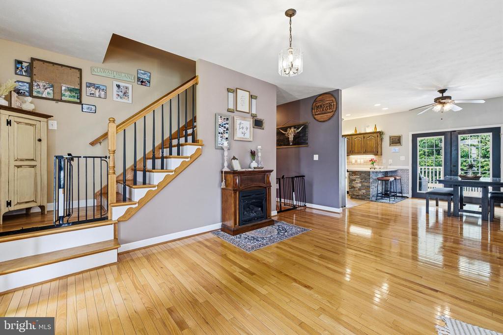 154 W WANDA ST, STANLEY, Virginia 22851, 4 Bedrooms Bedrooms, ,3 BathroomsBathrooms,Residential,154 W WANDA ST,VAPA2006214 MLS # VAPA2006214