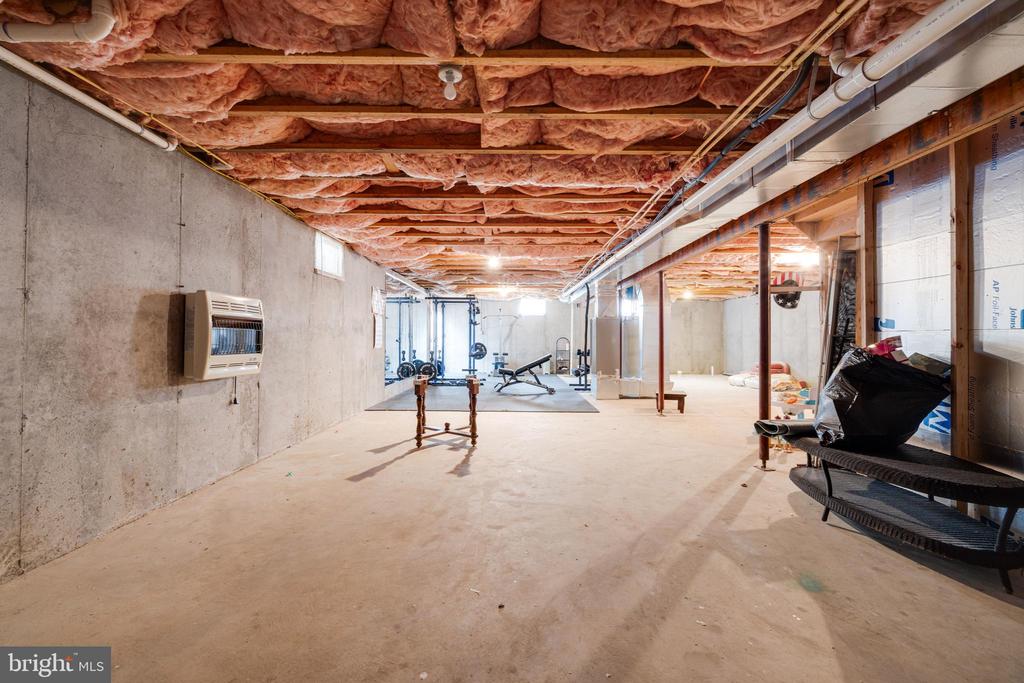 154 W WANDA ST, STANLEY, Virginia 22851, 4 Bedrooms Bedrooms, ,3 BathroomsBathrooms,Residential,154 W WANDA ST,VAPA2006214 MLS # VAPA2006214