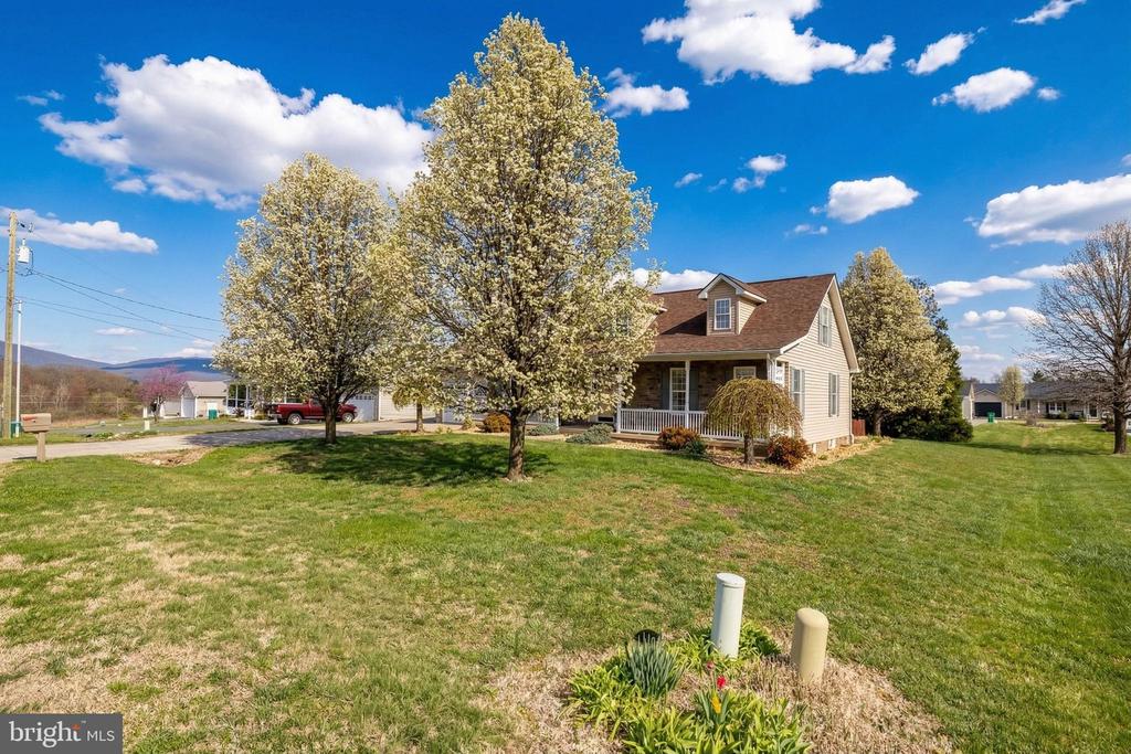 154 W WANDA ST, STANLEY, Virginia 22851, 4 Bedrooms Bedrooms, ,3 BathroomsBathrooms,Residential,154 W WANDA ST,VAPA2006214 MLS # VAPA2006214