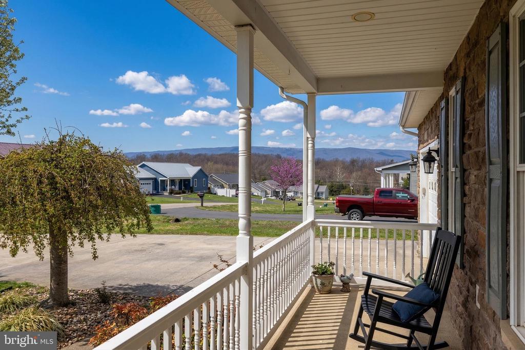 154 W WANDA ST, STANLEY, Virginia 22851, 4 Bedrooms Bedrooms, ,3 BathroomsBathrooms,Residential,154 W WANDA ST,VAPA2006214 MLS # VAPA2006214