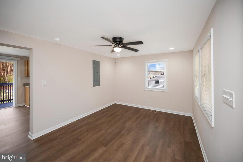 5200 HAMS FORD RD, WOODFORD, Virginia 22580, 4 Bedrooms Bedrooms, ,3 BathroomsBathrooms,Residential,5200 HAMS FORD RD,VASP2040404 MLS # VASP2040404