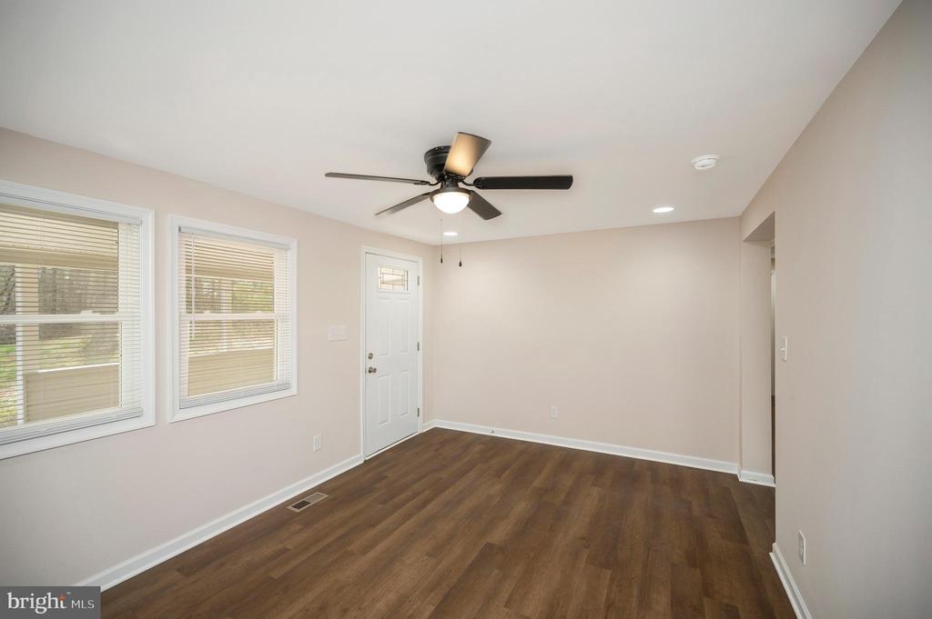 5200 HAMS FORD RD, WOODFORD, Virginia 22580, 4 Bedrooms Bedrooms, ,3 BathroomsBathrooms,Residential,5200 HAMS FORD RD,VASP2040404 MLS # VASP2040404