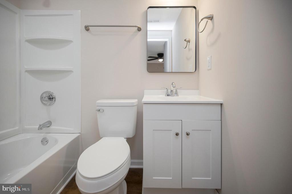 5200 HAMS FORD RD, WOODFORD, Virginia 22580, 4 Bedrooms Bedrooms, ,3 BathroomsBathrooms,Residential,5200 HAMS FORD RD,VASP2040404 MLS # VASP2040404