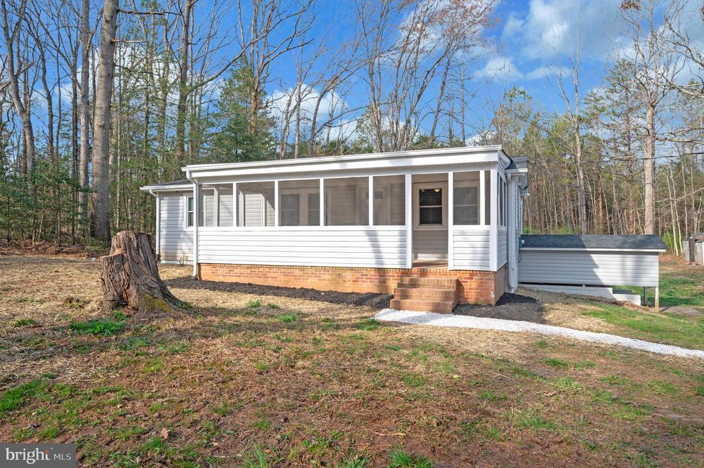 5200 HAMS FORD RD, WOODFORD, Virginia 22580, 4 Bedrooms Bedrooms, ,3 BathroomsBathrooms,Residential,5200 HAMS FORD RD,VASP2040404 MLS # VASP2040404