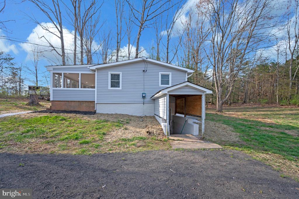 5200 HAMS FORD RD, WOODFORD, Virginia 22580, 4 Bedrooms Bedrooms, ,3 BathroomsBathrooms,Residential,5200 HAMS FORD RD,VASP2040404 MLS # VASP2040404