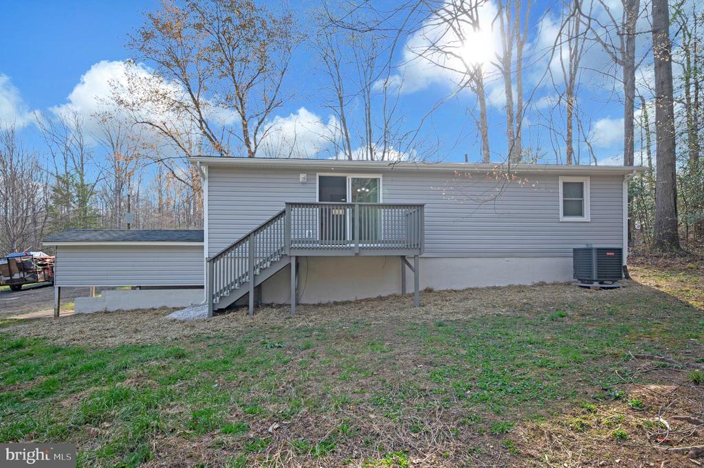 5200 HAMS FORD RD, WOODFORD, Virginia 22580, 4 Bedrooms Bedrooms, ,3 BathroomsBathrooms,Residential,5200 HAMS FORD RD,VASP2040404 MLS # VASP2040404