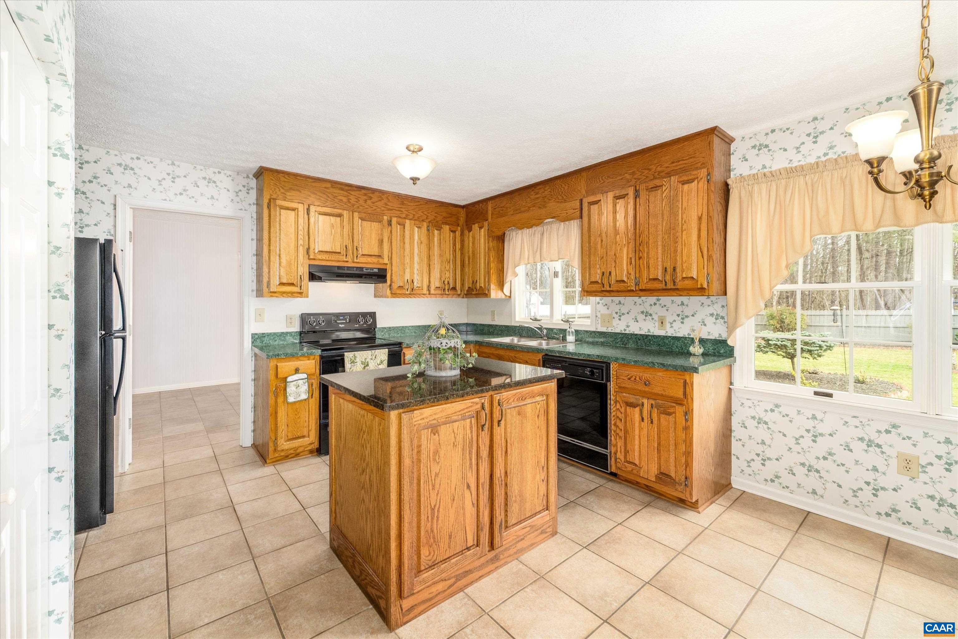 252 FLINT MOUNTAIN DR, STUARTS DRAFT, Virginia 24477, 3 Bedrooms Bedrooms, ,2 BathroomsBathrooms,Residential,252 FLINT MOUNTAIN DR,674977 MLS # 674977