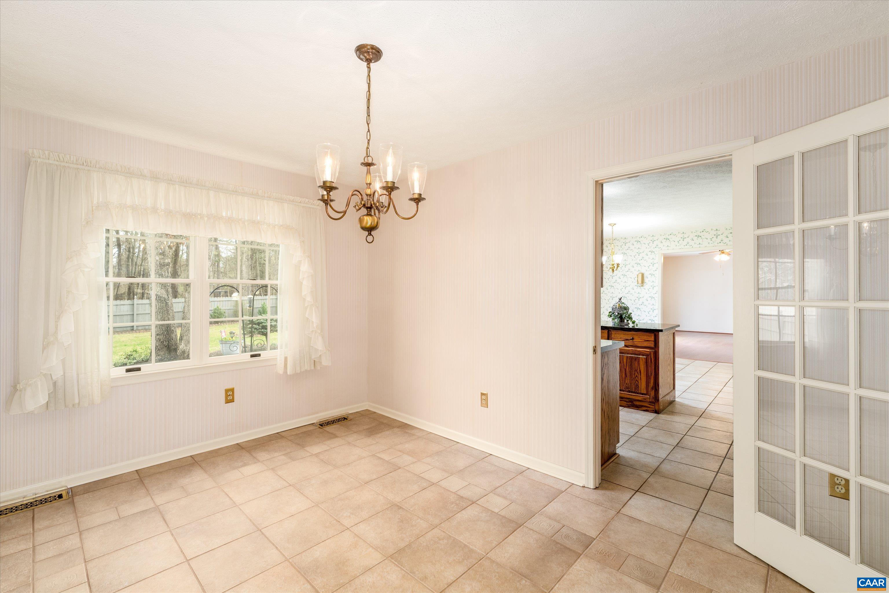 252 FLINT MOUNTAIN DR, STUARTS DRAFT, Virginia 24477, 3 Bedrooms Bedrooms, ,2 BathroomsBathrooms,Residential,252 FLINT MOUNTAIN DR,674977 MLS # 674977