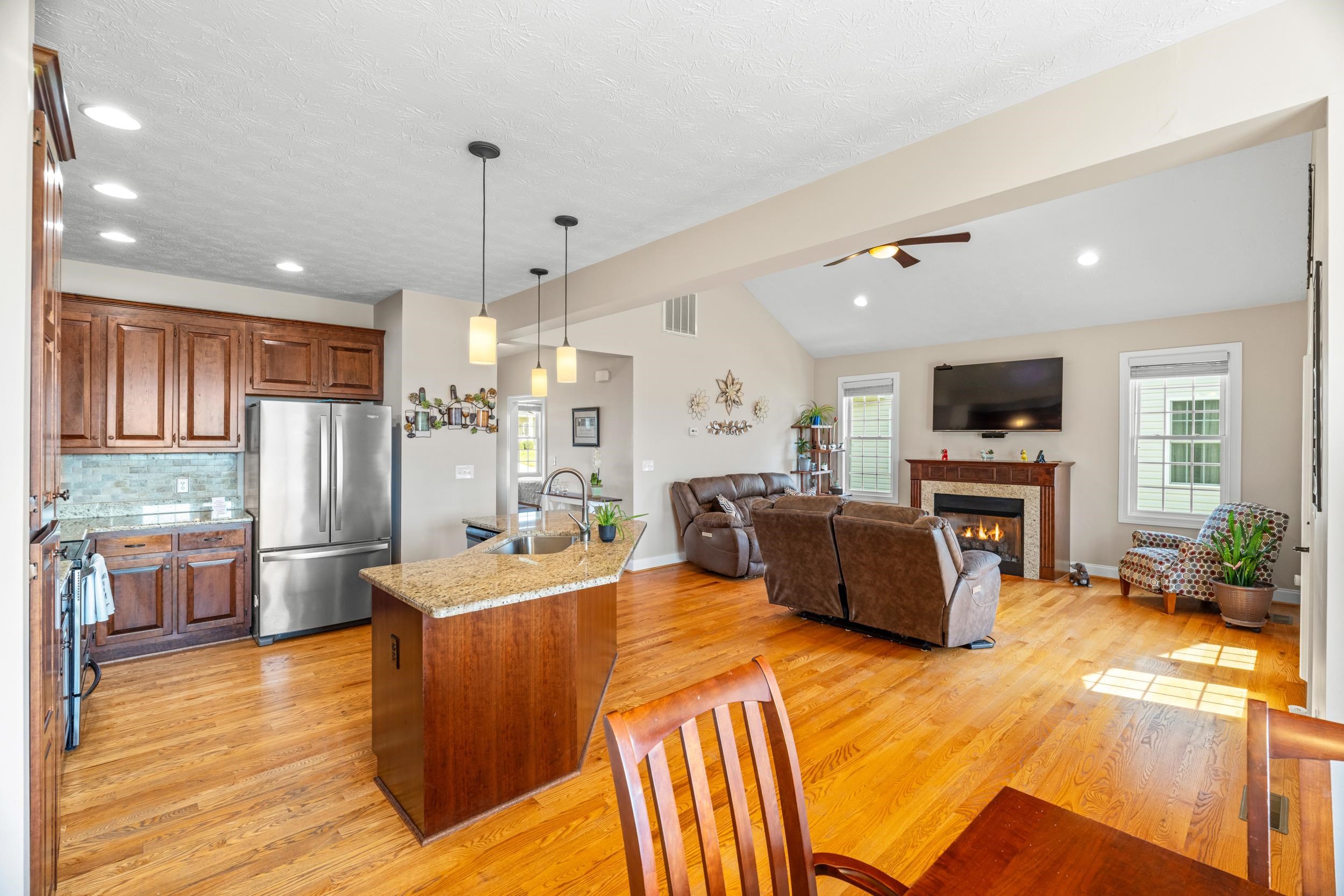 53 MARBLE DR, STUARTS DRAFT, Virginia 24477, 3 Bedrooms Bedrooms, ,2 BathroomsBathrooms,Residential,53 MARBLE DR,675003 MLS # 675003