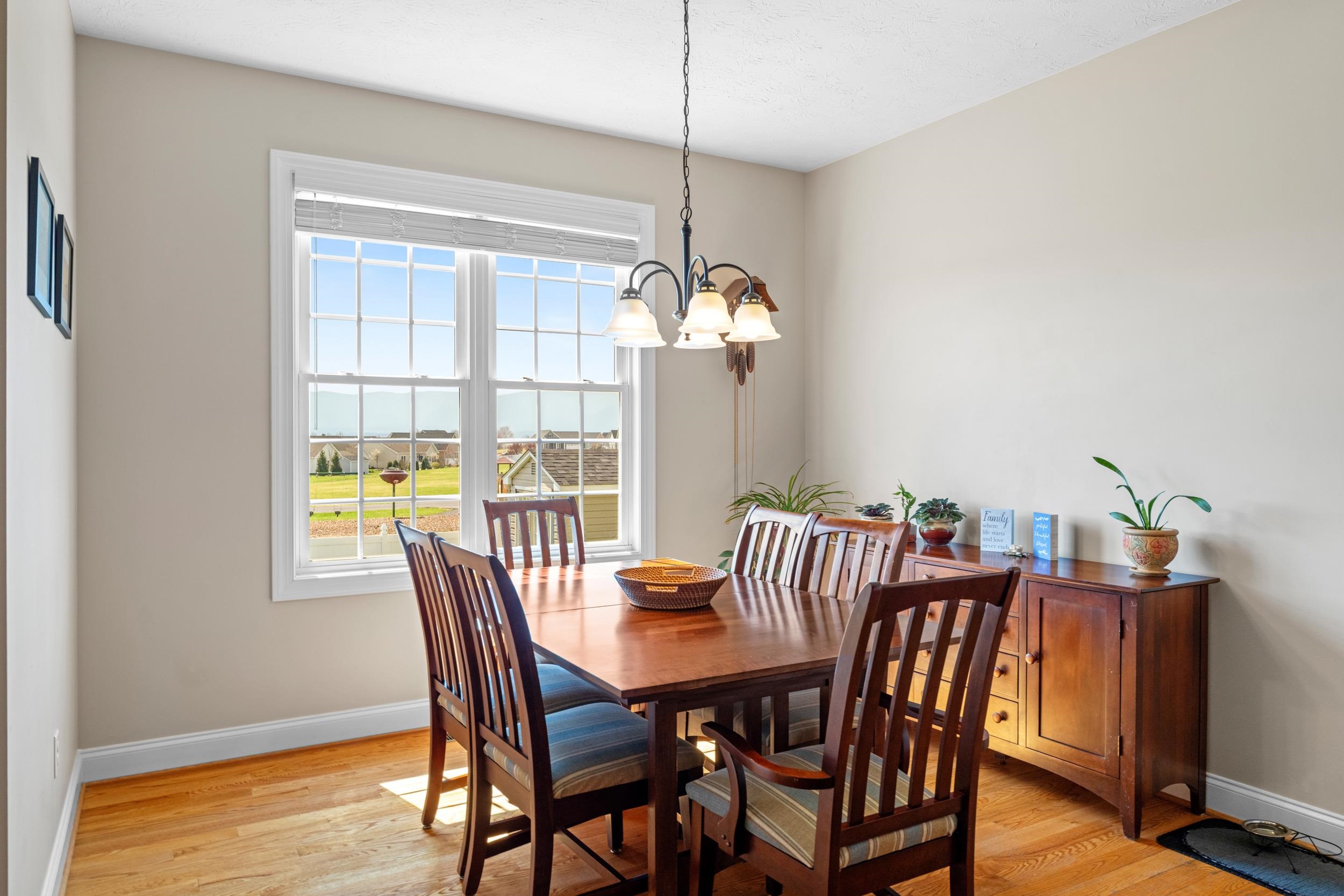 53 MARBLE DR, STUARTS DRAFT, Virginia 24477, 3 Bedrooms Bedrooms, ,2 BathroomsBathrooms,Residential,53 MARBLE DR,675003 MLS # 675003