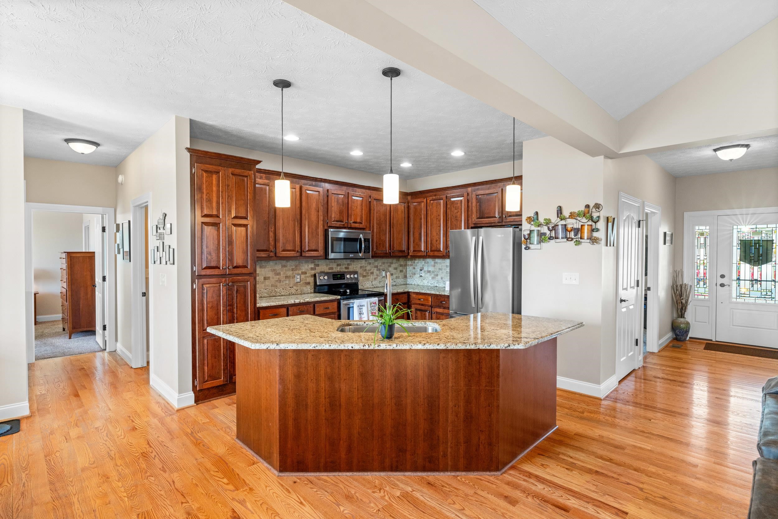 53 MARBLE DR, STUARTS DRAFT, Virginia 24477, 3 Bedrooms Bedrooms, ,2 BathroomsBathrooms,Residential,53 MARBLE DR,675003 MLS # 675003