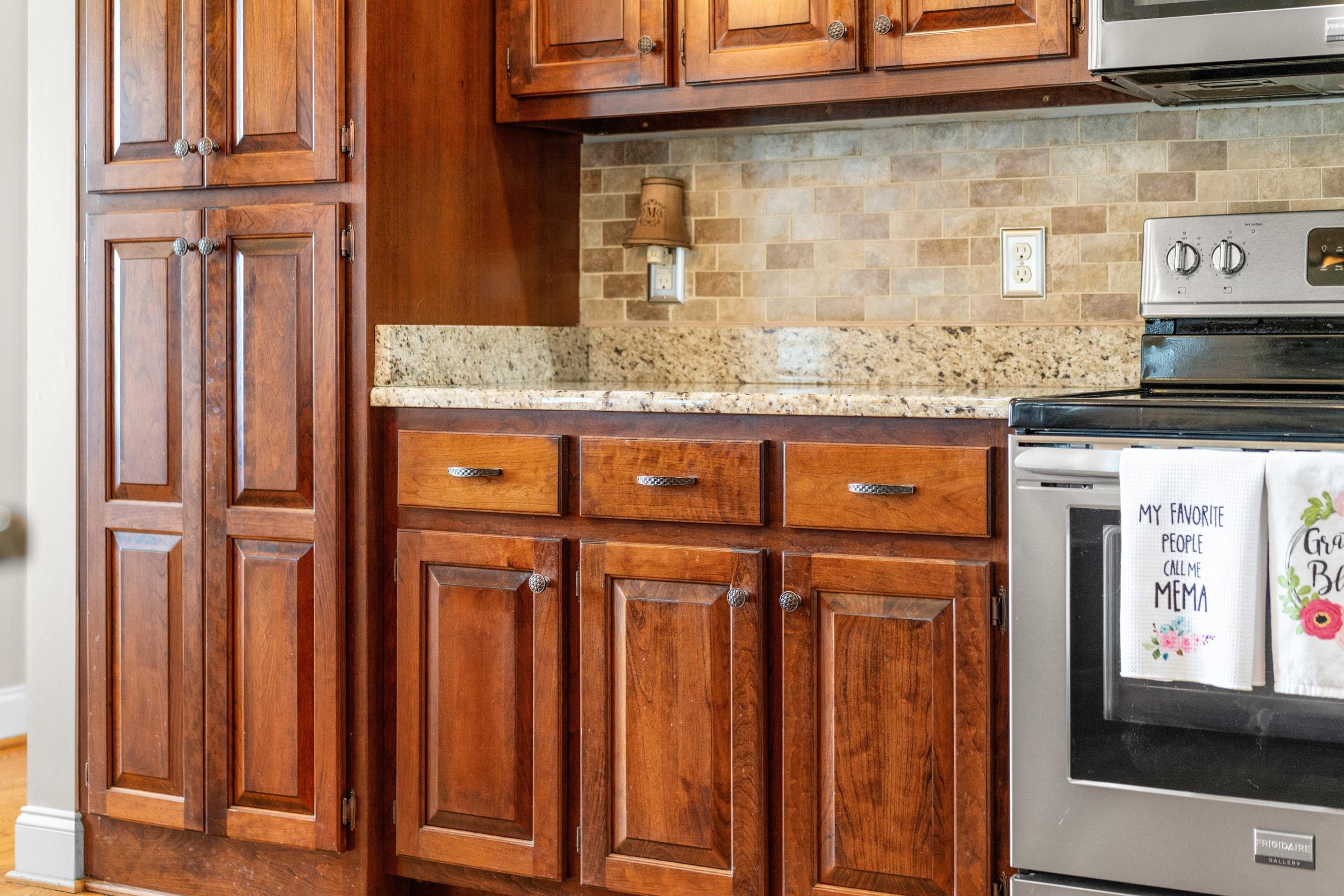 53 MARBLE DR, STUARTS DRAFT, Virginia 24477, 3 Bedrooms Bedrooms, ,2 BathroomsBathrooms,Residential,53 MARBLE DR,675003 MLS # 675003