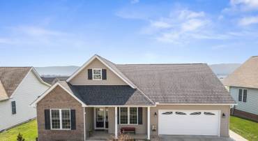 53 MARBLE DR, STUARTS DRAFT, Virginia 24477, 3 Bedrooms Bedrooms, ,2 BathroomsBathrooms,Residential,53 MARBLE DR,675003 MLS # 675003