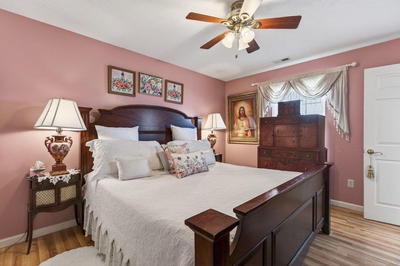 202 TARA DAWN CIR, BROADWAY, Virginia 22815, 3 Bedrooms Bedrooms, ,2 BathroomsBathrooms,Residential,202 TARA DAWN CIR,675006 MLS # 675006