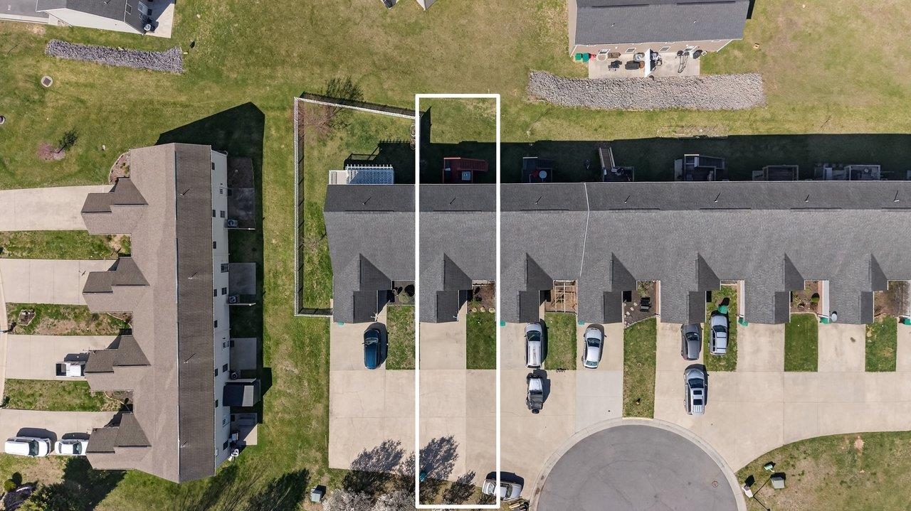 202 TARA DAWN CIR, BROADWAY, Virginia 22815, 3 Bedrooms Bedrooms, ,2 BathroomsBathrooms,Residential,202 TARA DAWN CIR,675006 MLS # 675006