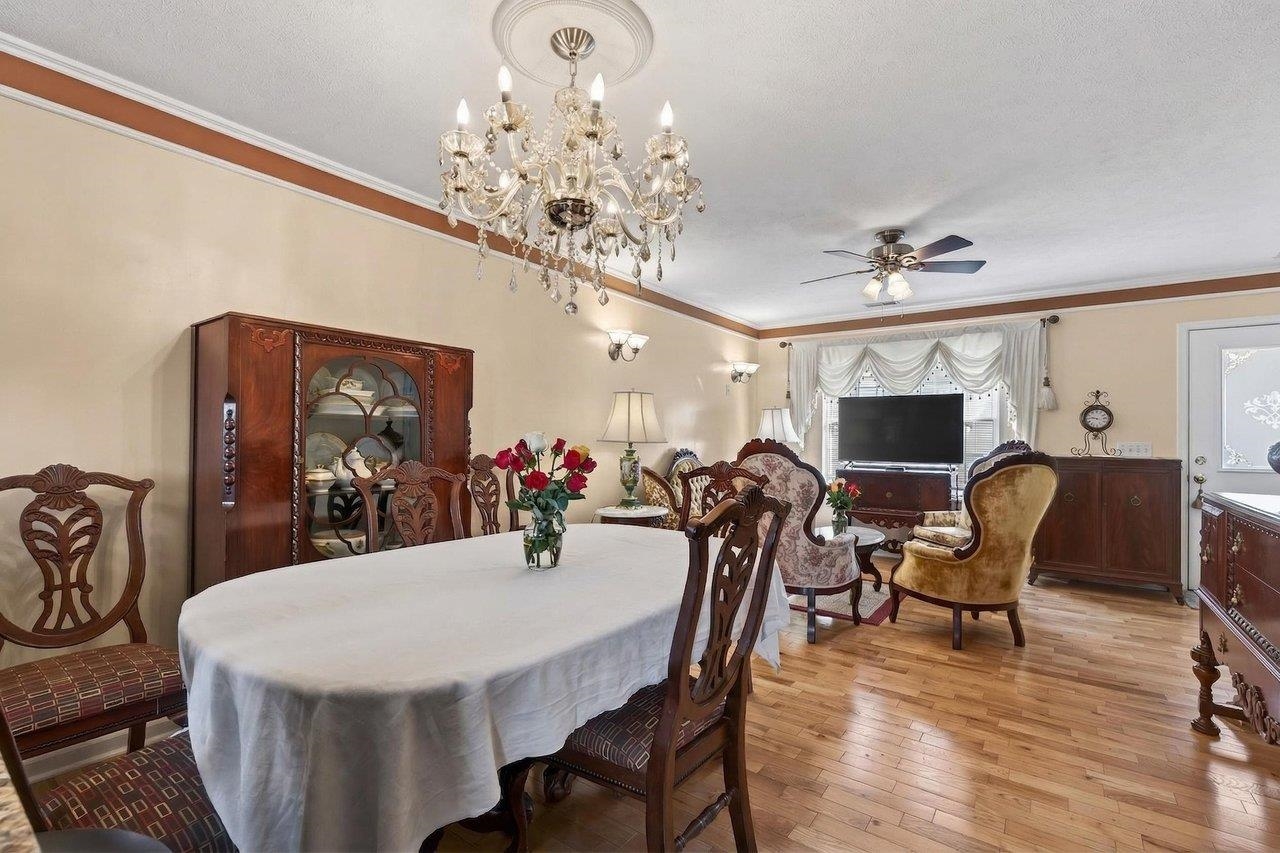 202 TARA DAWN CIR, BROADWAY, Virginia 22815, 3 Bedrooms Bedrooms, ,2 BathroomsBathrooms,Residential,202 TARA DAWN CIR,675006 MLS # 675006