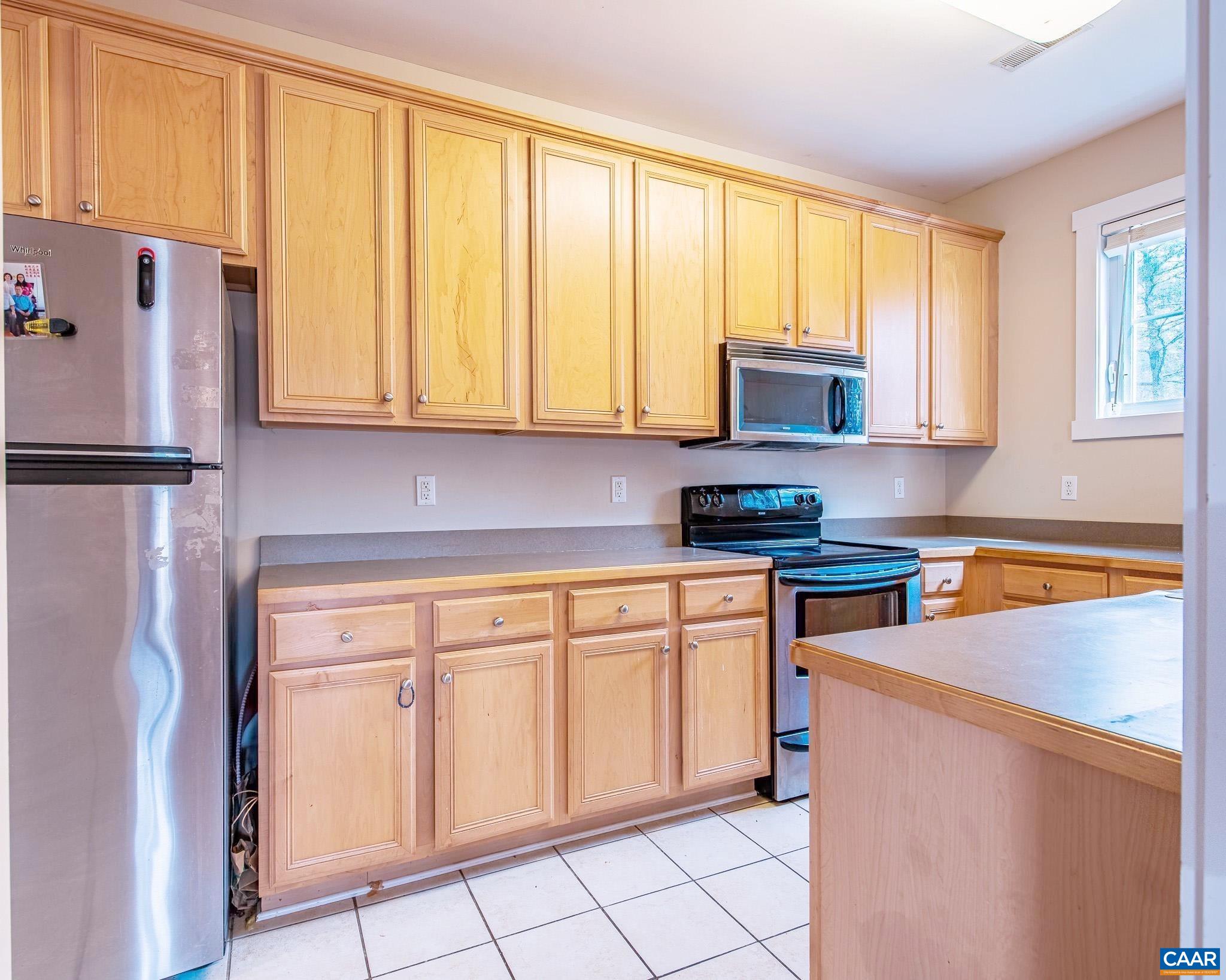 270 REMINGTON PL, CHARLOTTESVILLE, Virginia 22903, 3 Bedrooms Bedrooms, ,2 BathroomsBathrooms,Residential,270 Remington Place,270 REMINGTON PL,675008 MLS # 675008