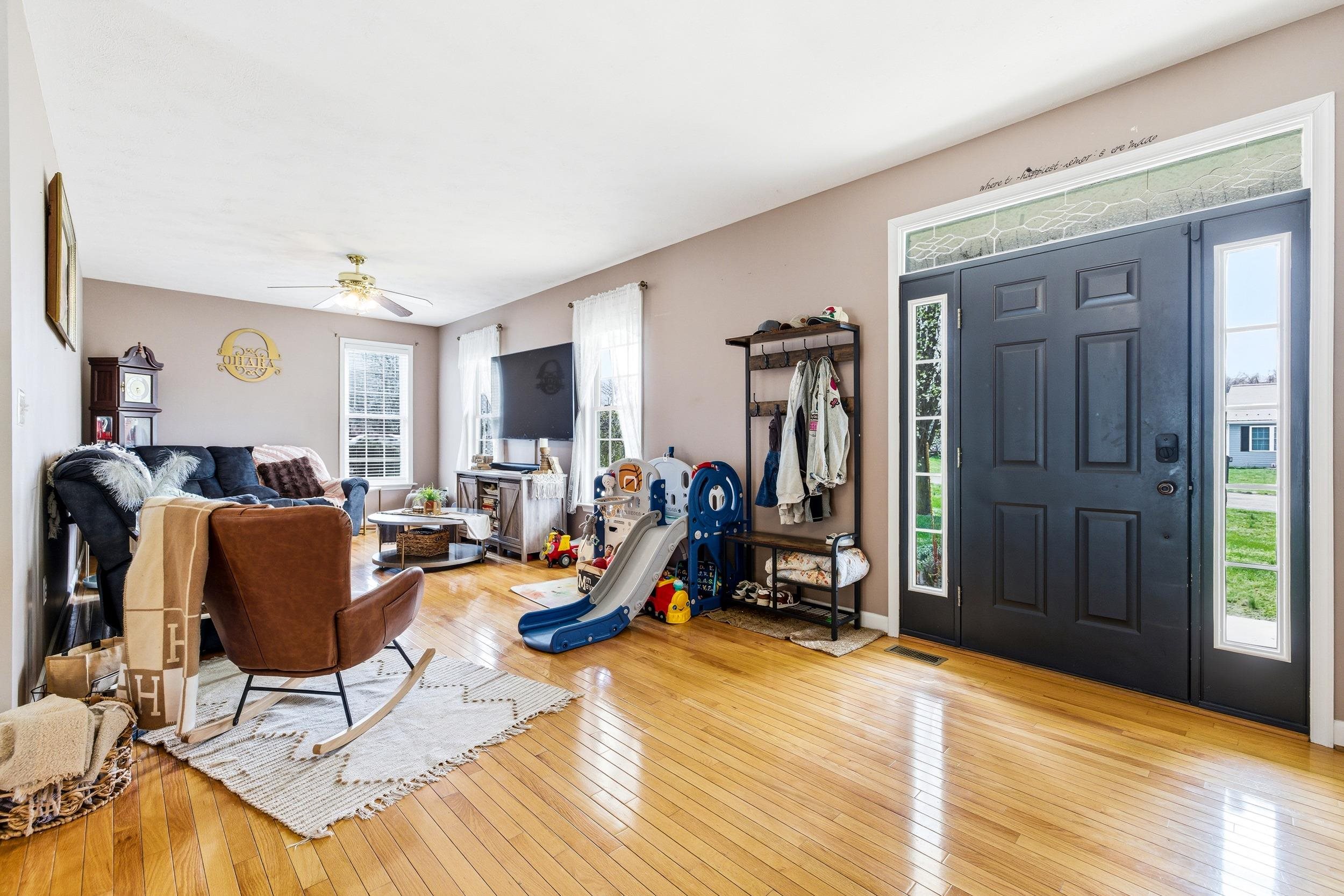 154 W WANDA ST, STANLEY, Virginia 22851, 4 Bedrooms Bedrooms, ,3 BathroomsBathrooms,Residential,154 W WANDA ST,675009 MLS # 675009