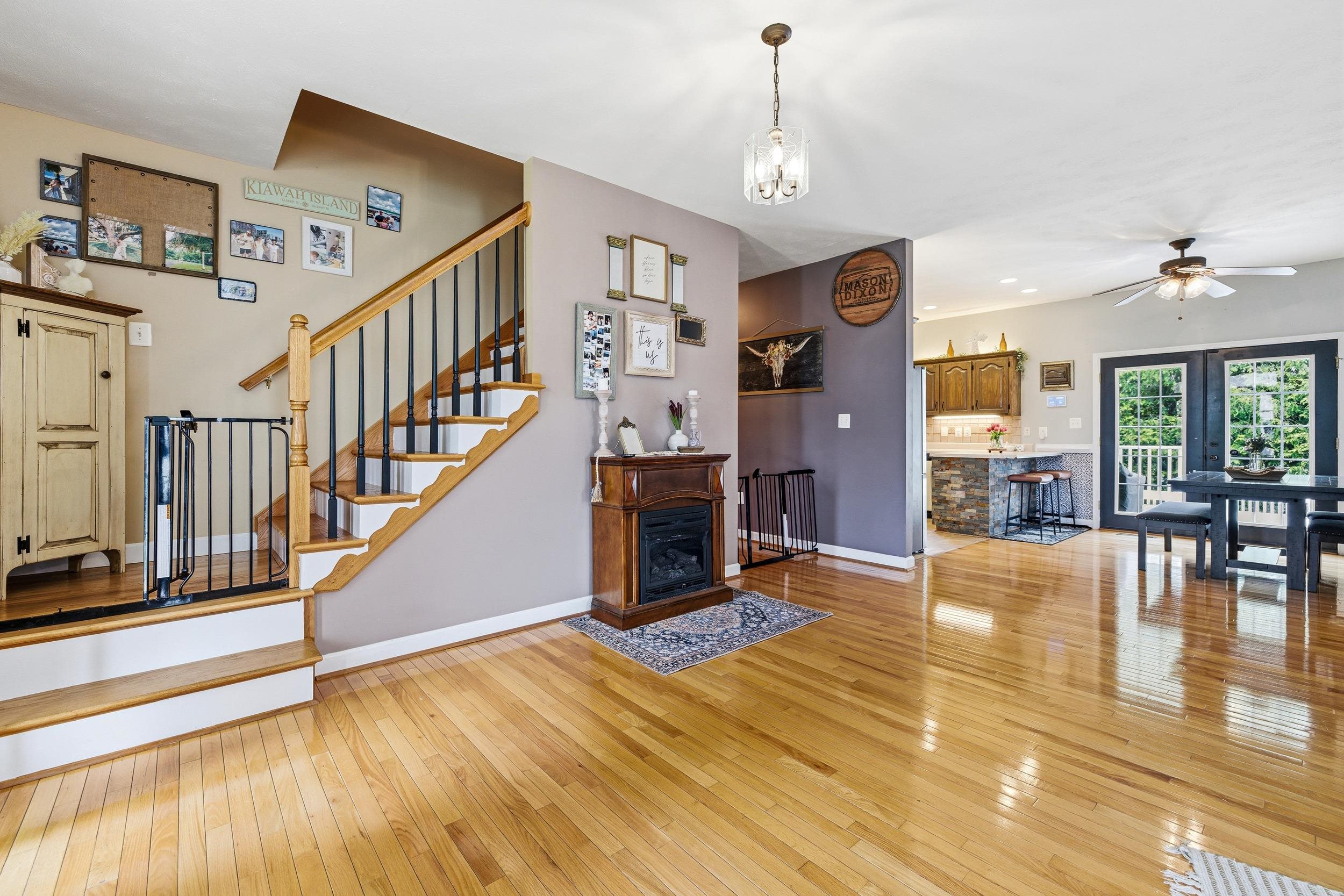 154 W WANDA ST, STANLEY, Virginia 22851, 4 Bedrooms Bedrooms, ,3 BathroomsBathrooms,Residential,154 W WANDA ST,675009 MLS # 675009