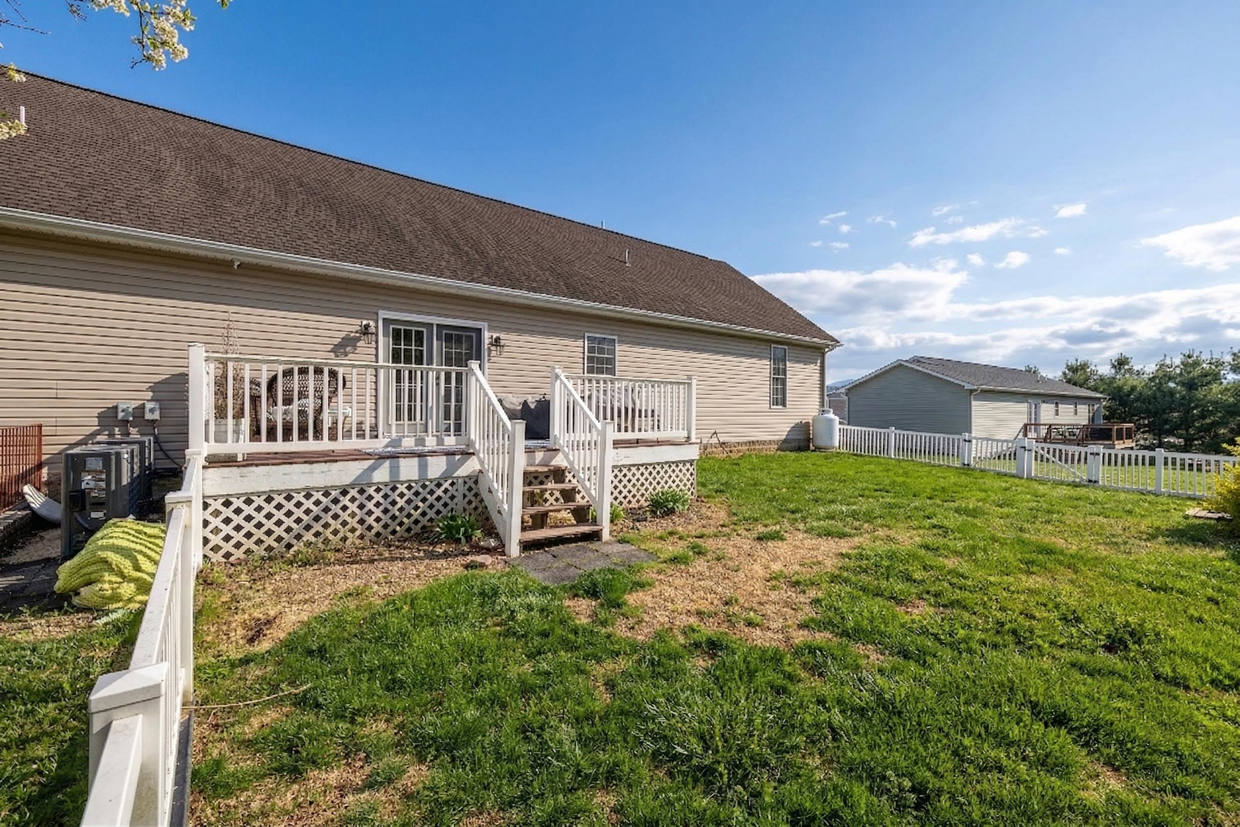 154 W WANDA ST, STANLEY, Virginia 22851, 4 Bedrooms Bedrooms, ,3 BathroomsBathrooms,Residential,154 W WANDA ST,675009 MLS # 675009