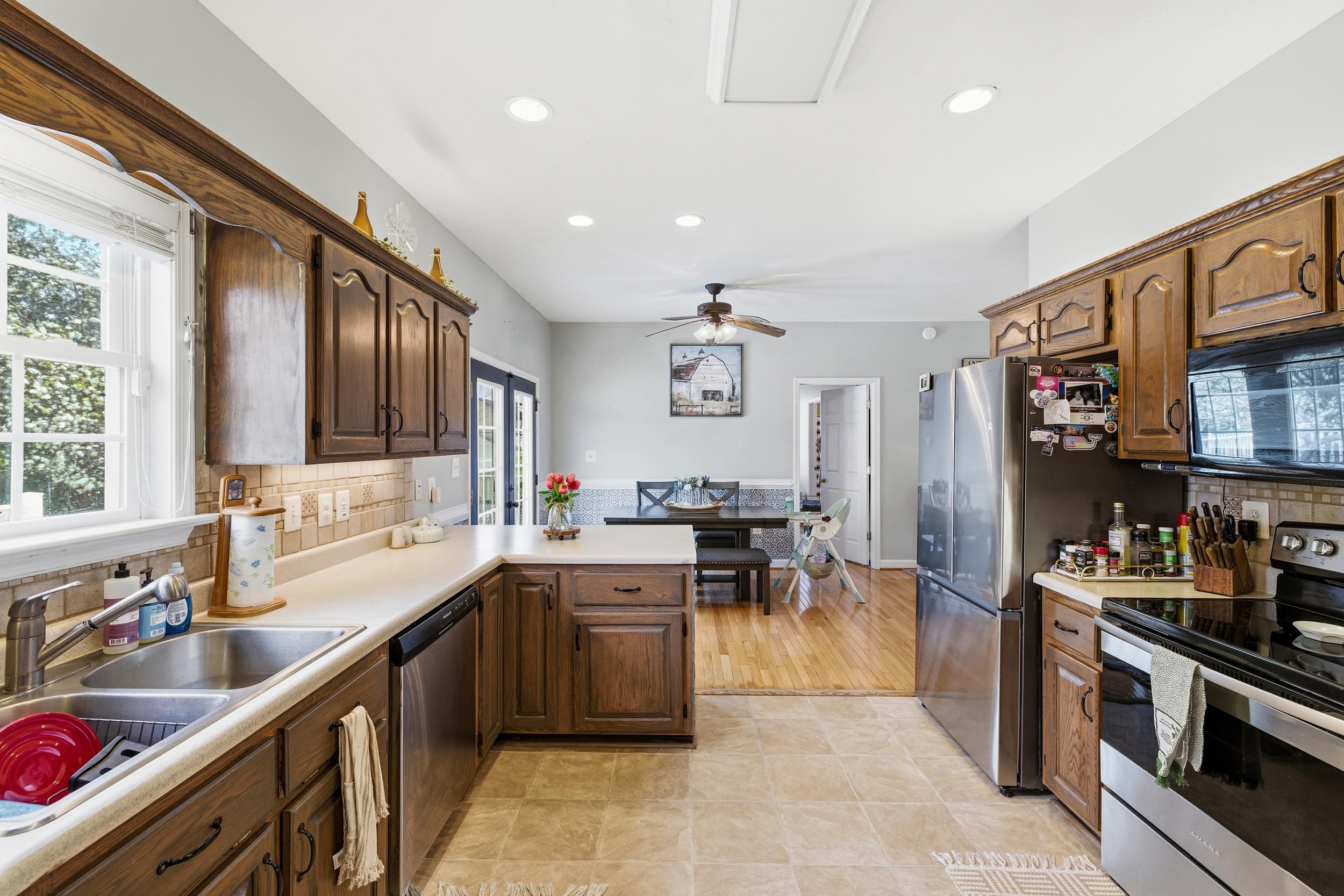 154 W WANDA ST, STANLEY, Virginia 22851, 4 Bedrooms Bedrooms, ,3 BathroomsBathrooms,Residential,154 W WANDA ST,675009 MLS # 675009