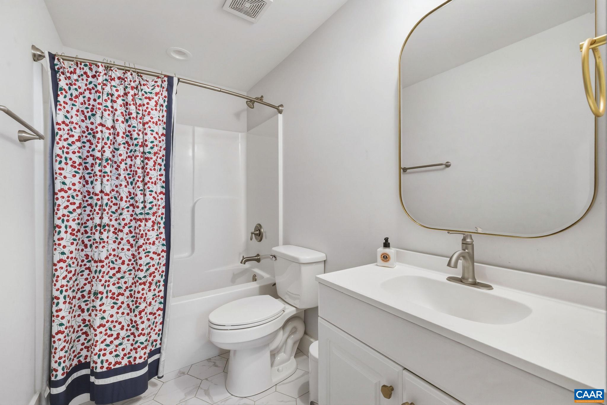 412 NICHOLSON ST, CHARLOTTESVILLE, Virginia 22902, 4 Bedrooms Bedrooms, ,3 BathroomsBathrooms,Residential,412 NICHOLSON ST,675014 MLS # 675014