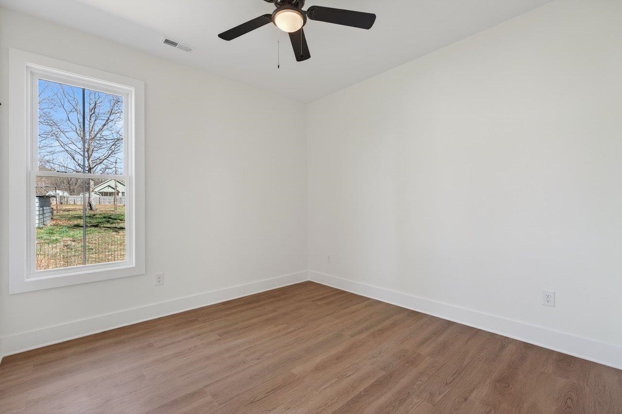 487 POCAHONTAS AVE, SHENANDOAH, Virginia 22849, 3 Bedrooms Bedrooms, ,2 BathroomsBathrooms,Residential,487 POCAHONTAS AVE,675015 MLS # 675015