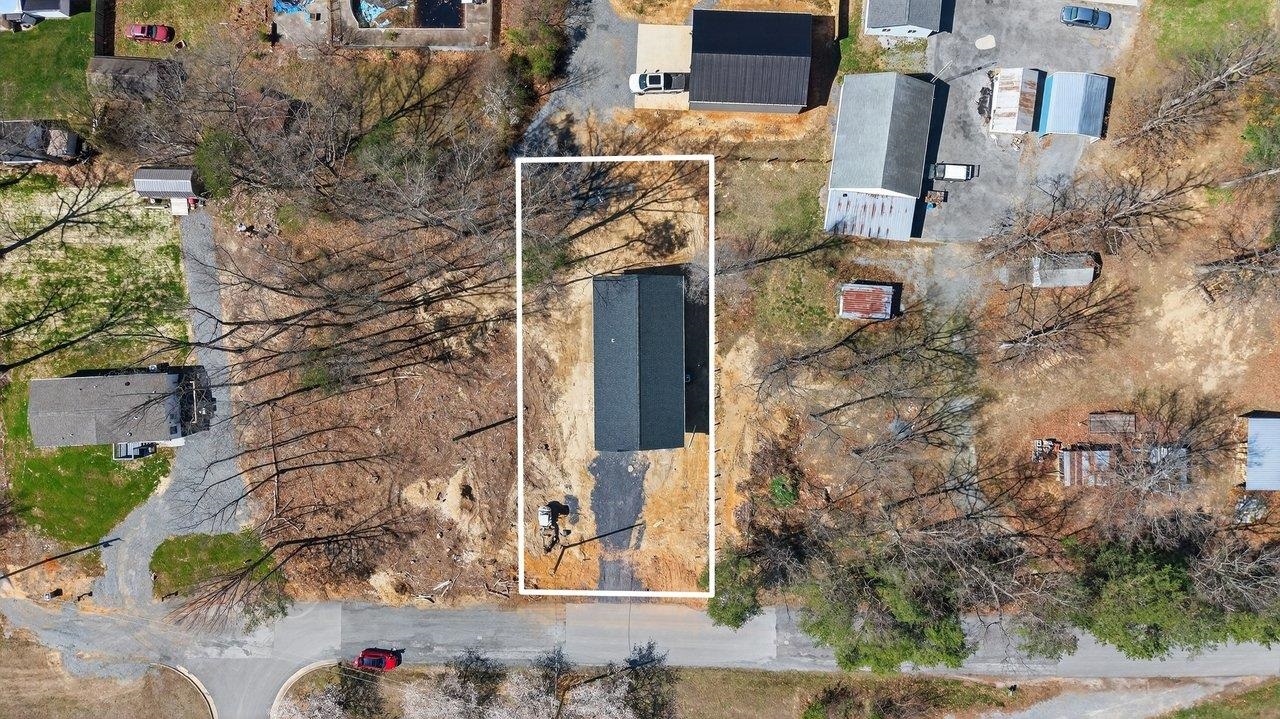 487 POCAHONTAS AVE, SHENANDOAH, Virginia 22849, 3 Bedrooms Bedrooms, ,2 BathroomsBathrooms,Residential,487 POCAHONTAS AVE,675015 MLS # 675015