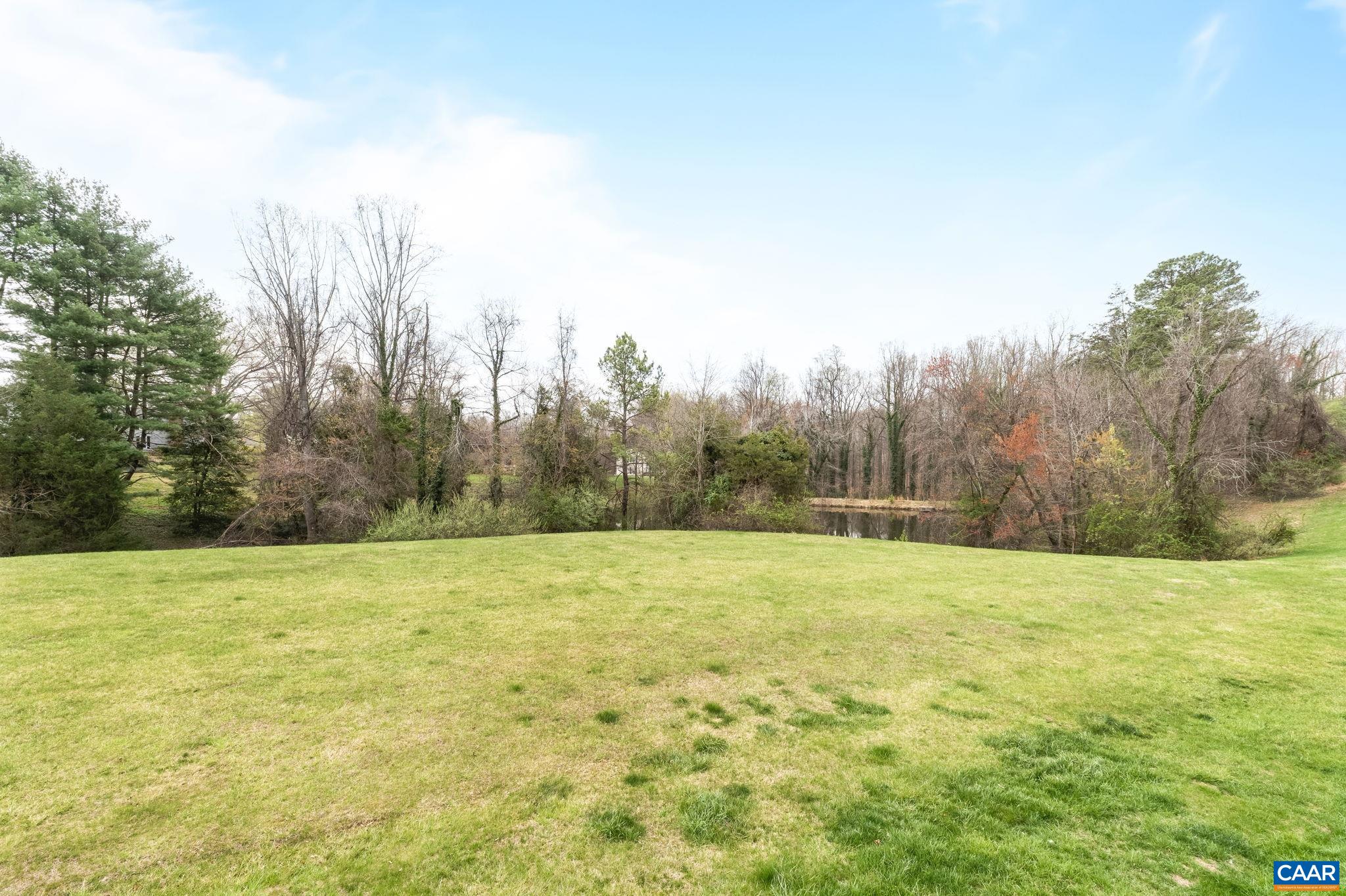 1033 SOMER CHASE CT, CHARLOTTESVILLE, Virginia 22911, 2 Bedrooms Bedrooms, ,3 BathroomsBathrooms,Residential,1033 SOMER CHASE CT,675017 MLS # 675017