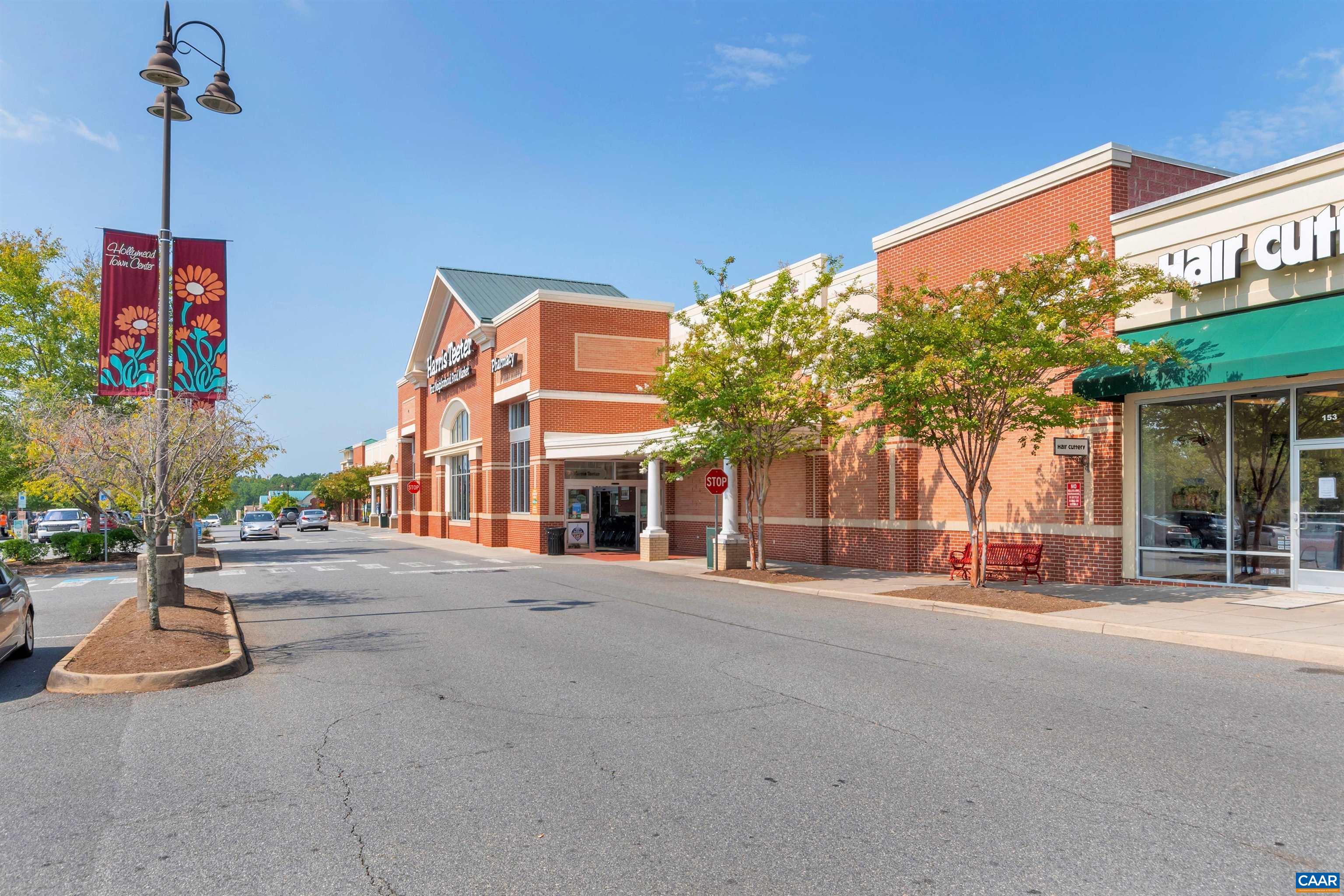 1033 SOMER CHASE CT, CHARLOTTESVILLE, Virginia 22911, 2 Bedrooms Bedrooms, ,3 BathroomsBathrooms,Residential,1033 SOMER CHASE CT,675017 MLS # 675017