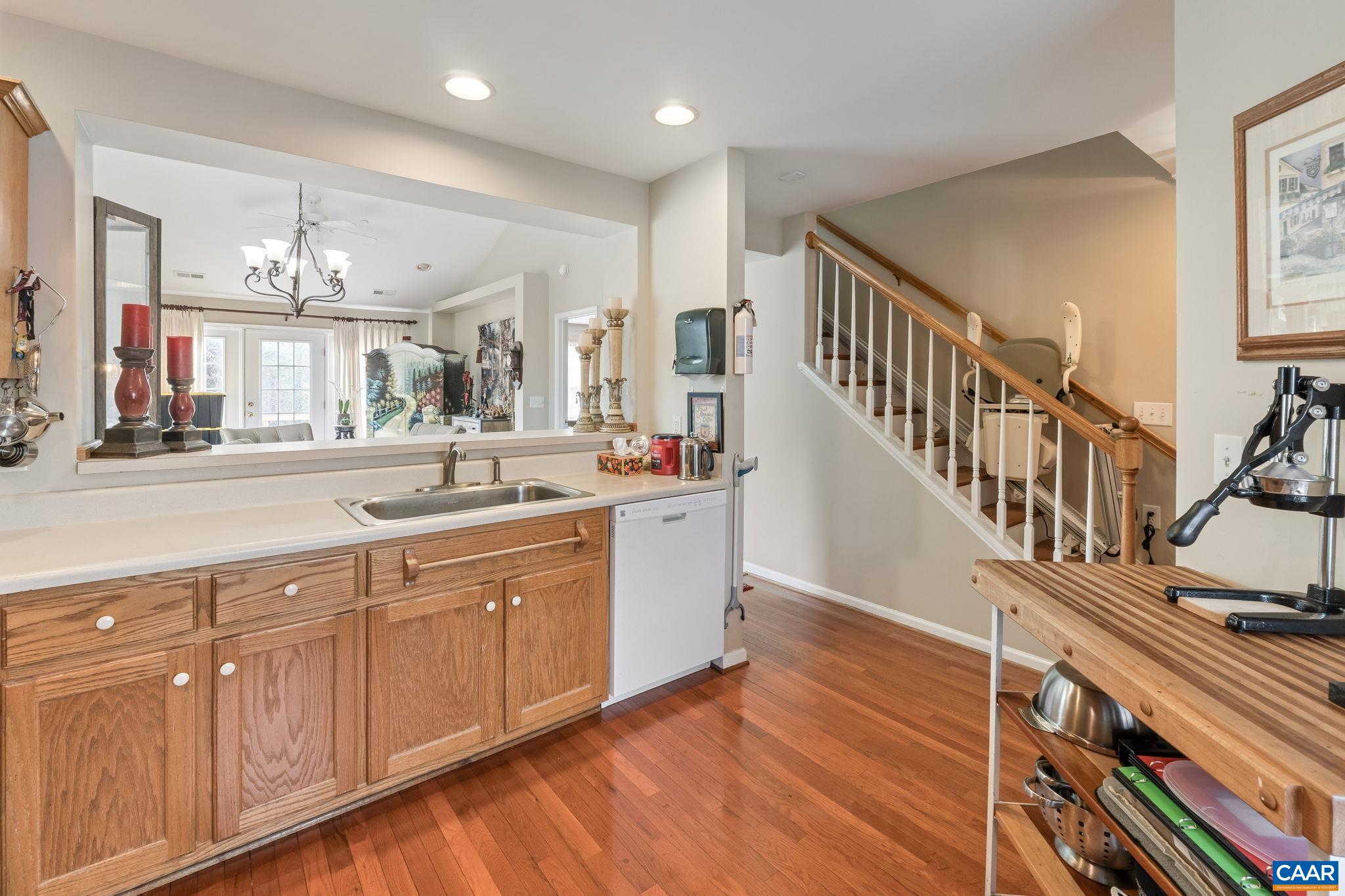 1033 SOMER CHASE CT, CHARLOTTESVILLE, Virginia 22911, 2 Bedrooms Bedrooms, ,3 BathroomsBathrooms,Residential,1033 SOMER CHASE CT,675017 MLS # 675017