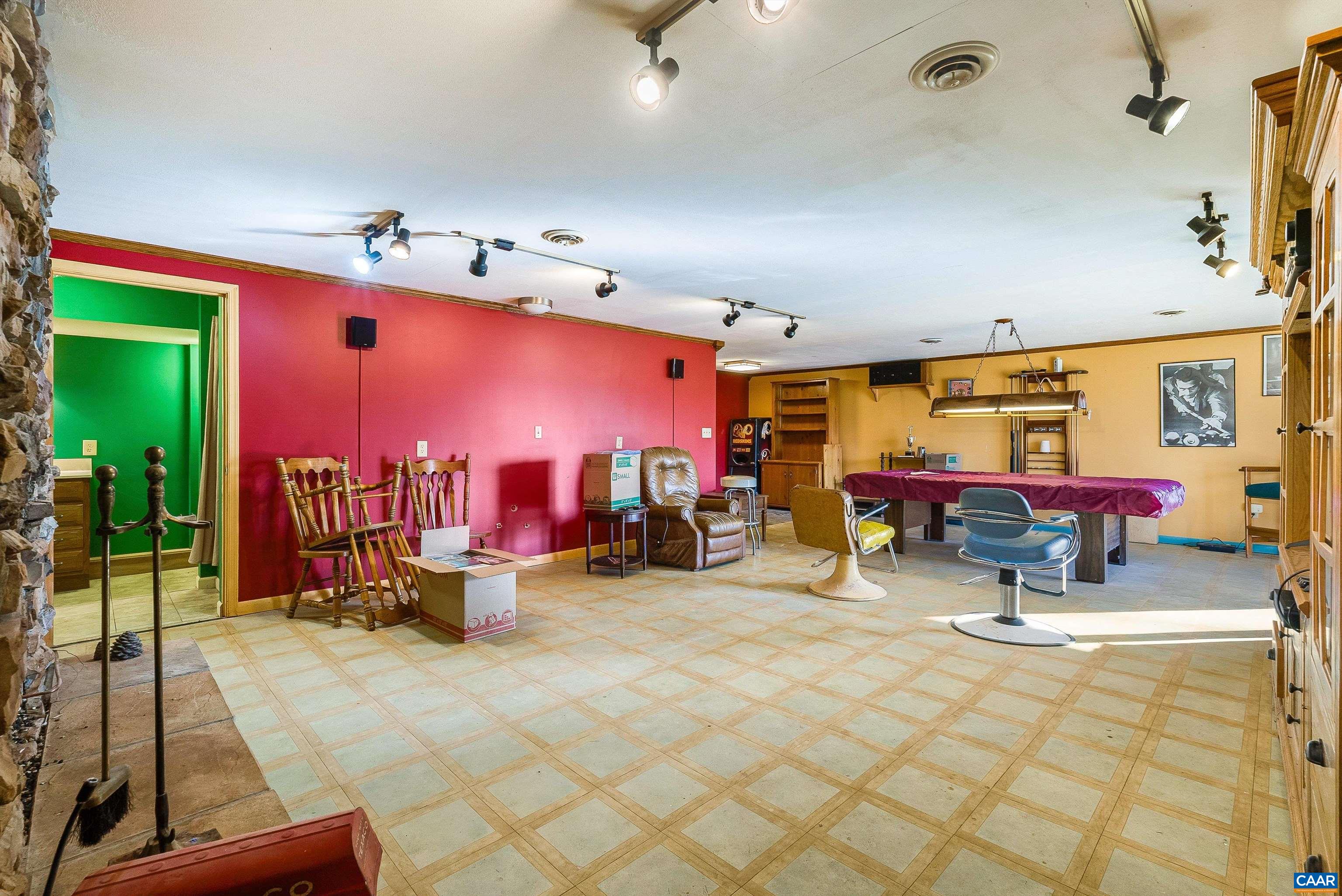 1189 WHITMORE SHOP RD, ROCKINGHAM, Virginia 22802, 3 Bedrooms Bedrooms, ,1 BathroomBathrooms,Residential,1189 WHITMORE SHOP RD,675018 MLS # 675018 1189 WHITMORE SHOP RD, ROCKINGHAM, Virginia 22802, 3 Bedrooms Bedrooms, ,1 BathroomBathrooms,Residential,1189 WHITMORE SHOP RD,675018 MLS # 675018