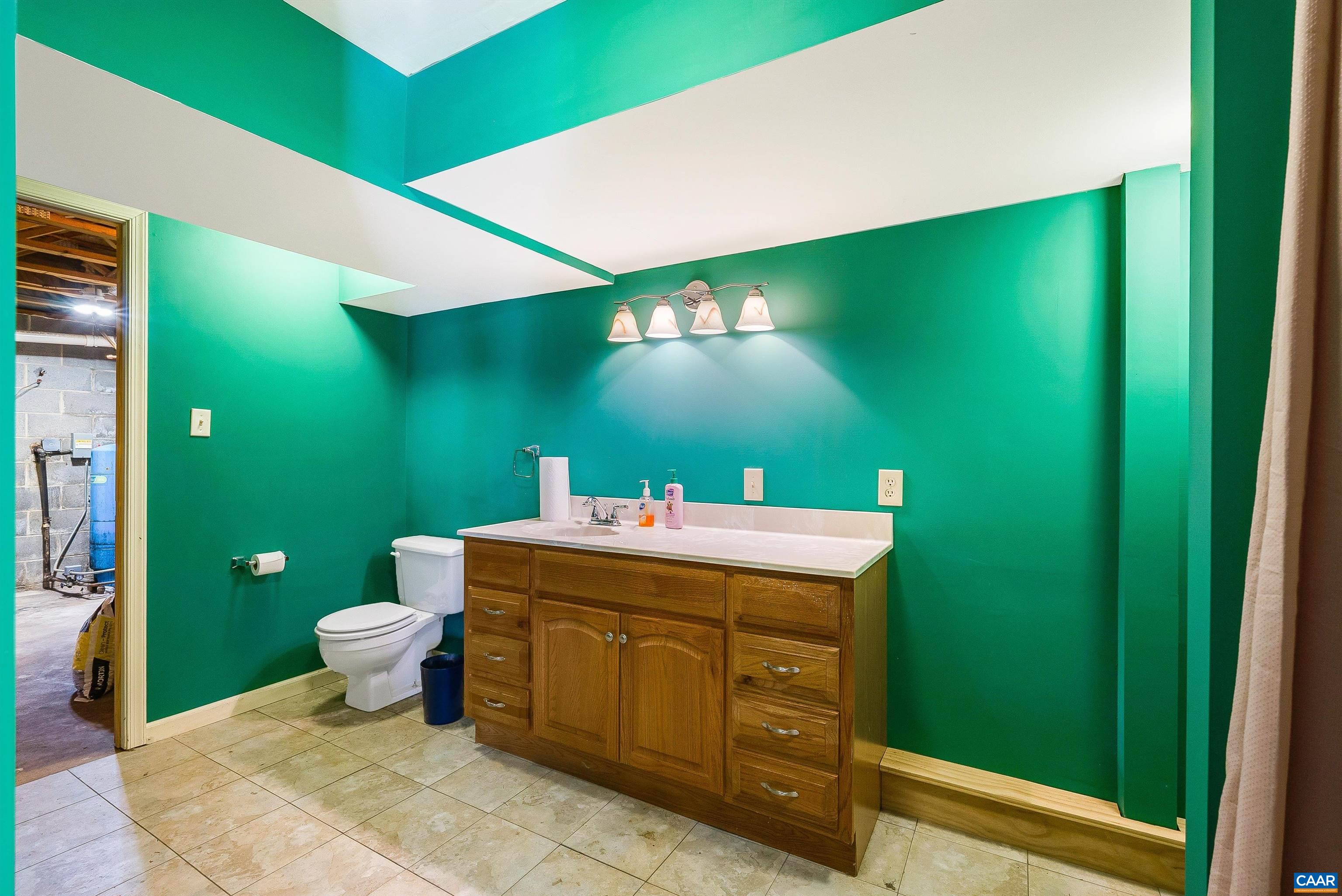 1189 WHITMORE SHOP RD, ROCKINGHAM, Virginia 22802, 3 Bedrooms Bedrooms, ,1 BathroomBathrooms,Residential,1189 WHITMORE SHOP RD,675018 MLS # 675018 1189 WHITMORE SHOP RD, ROCKINGHAM, Virginia 22802, 3 Bedrooms Bedrooms, ,1 BathroomBathrooms,Residential,1189 WHITMORE SHOP RD,675018 MLS # 675018