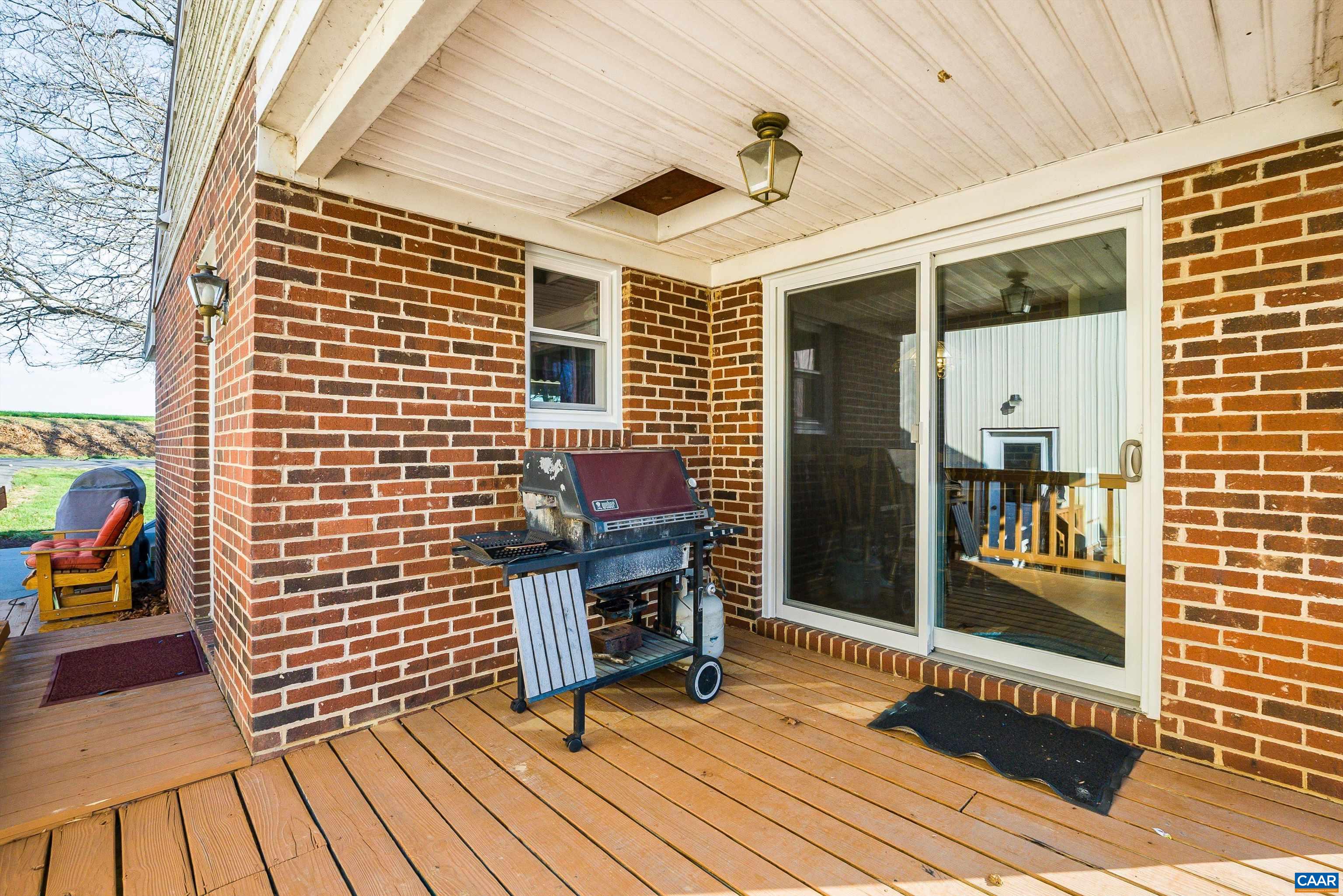 1189 WHITMORE SHOP RD, ROCKINGHAM, Virginia 22802, 3 Bedrooms Bedrooms, ,1 BathroomBathrooms,Residential,1189 WHITMORE SHOP RD,675018 MLS # 675018 1189 WHITMORE SHOP RD, ROCKINGHAM, Virginia 22802, 3 Bedrooms Bedrooms, ,1 BathroomBathrooms,Residential,1189 WHITMORE SHOP RD,675018 MLS # 675018