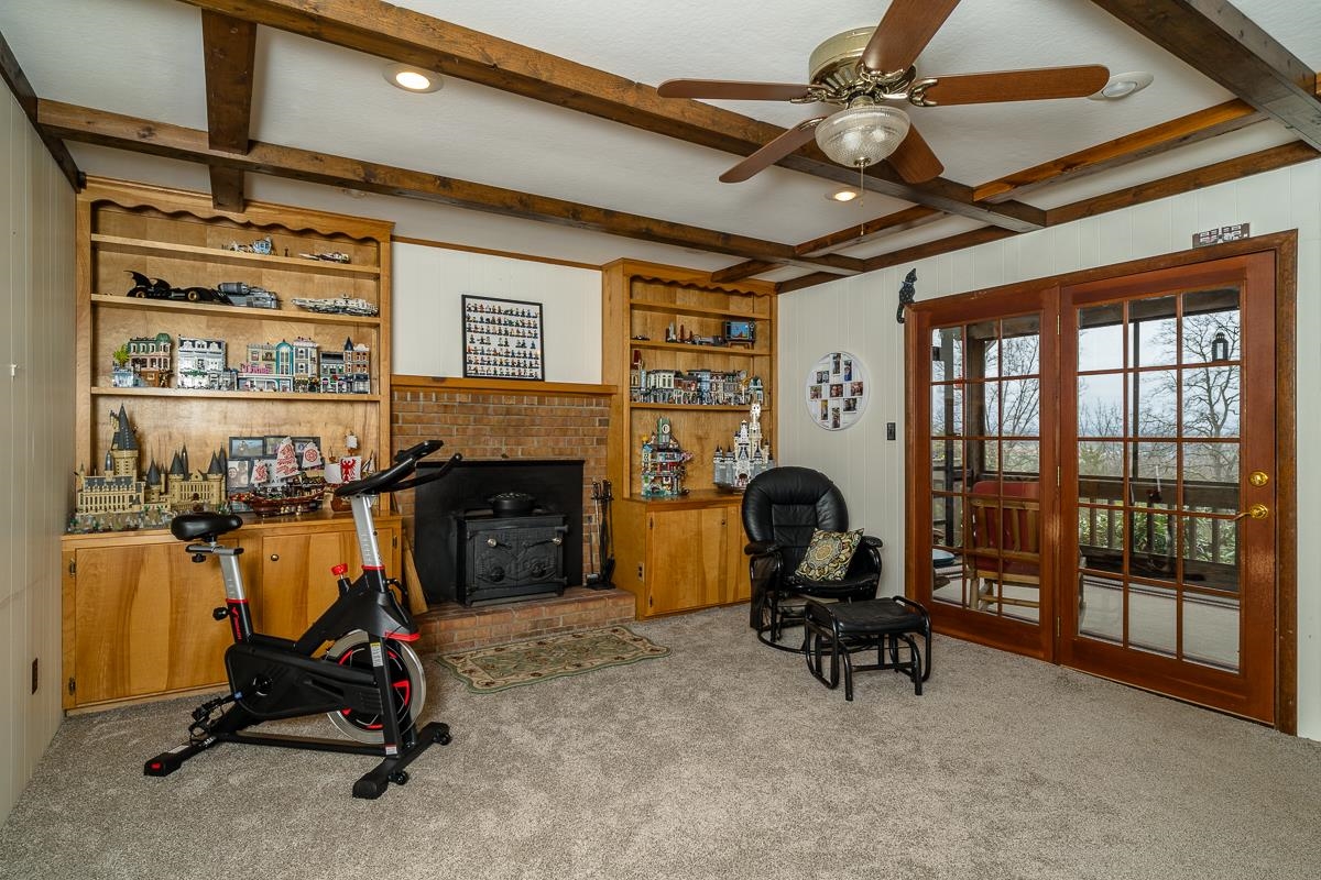 188 NEW MARKET RESERVOIR RD, NEW MARKET, Virginia 22844, 3 Bedrooms Bedrooms, ,2 BathroomsBathrooms,Residential,188 NEW MARKET RESERVOIR RD,675020 MLS # 675020