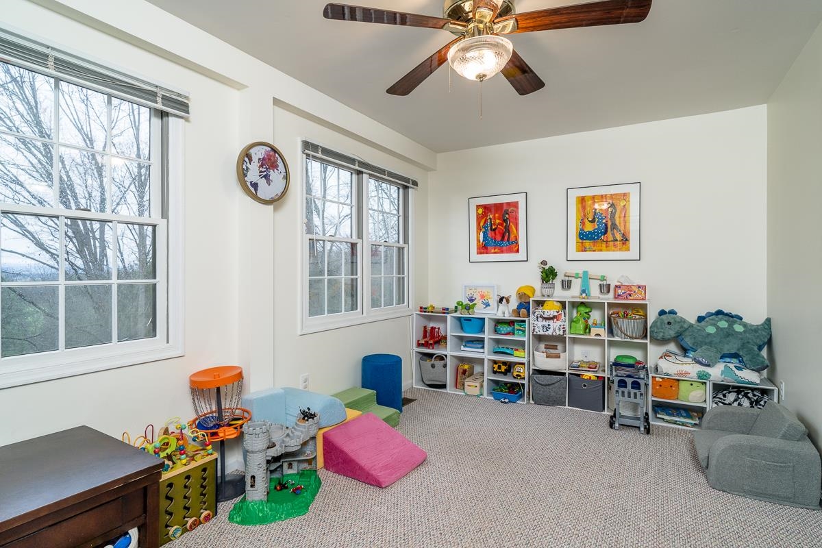 188 NEW MARKET RESERVOIR RD, NEW MARKET, Virginia 22844, 3 Bedrooms Bedrooms, ,2 BathroomsBathrooms,Residential,188 NEW MARKET RESERVOIR RD,675020 MLS # 675020