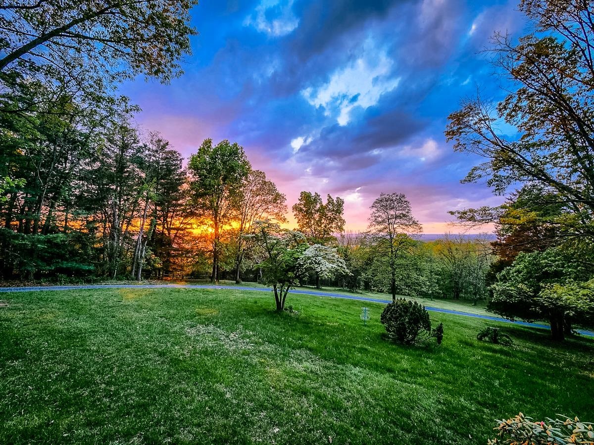 188 NEW MARKET RESERVOIR RD, NEW MARKET, Virginia 22844, 3 Bedrooms Bedrooms, ,2 BathroomsBathrooms,Residential,188 NEW MARKET RESERVOIR RD,675020 MLS # 675020