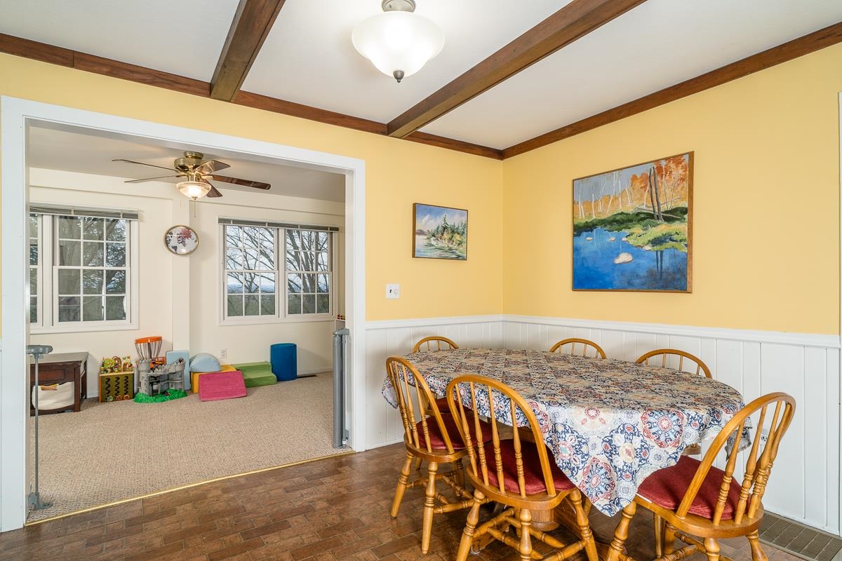 188 NEW MARKET RESERVOIR RD, NEW MARKET, Virginia 22844, 3 Bedrooms Bedrooms, ,2 BathroomsBathrooms,Residential,188 NEW MARKET RESERVOIR RD,675020 MLS # 675020