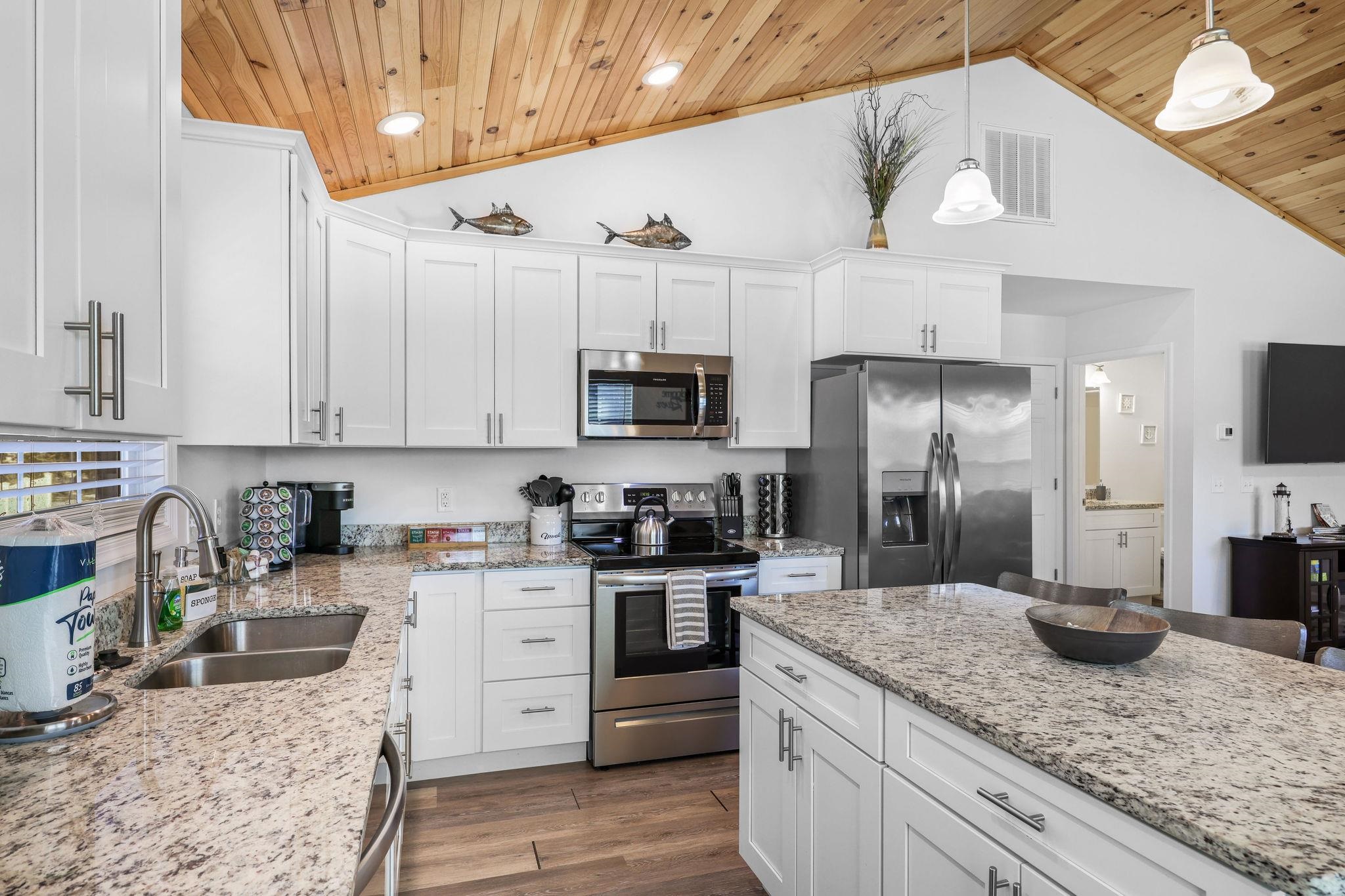 37 & 39 WHISTLE LN, SHENANDOAH, Virginia 22849, 5 Bedrooms Bedrooms, ,4 BathroomsBathrooms,Residential,37 & 39 WHISTLE LN,675022 MLS # 675022