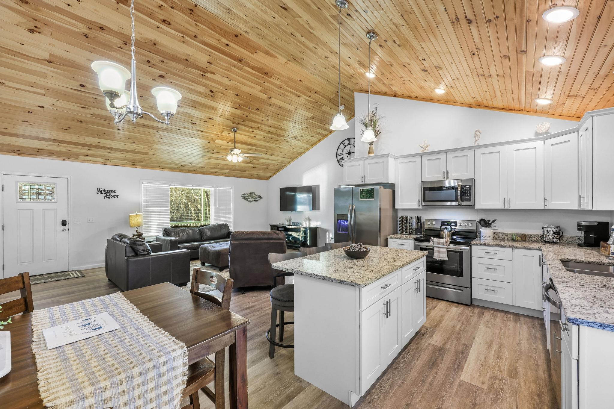 37 & 39 WHISTLE LN, SHENANDOAH, Virginia 22849, 5 Bedrooms Bedrooms, ,4 BathroomsBathrooms,Residential,37 & 39 WHISTLE LN,675022 MLS # 675022