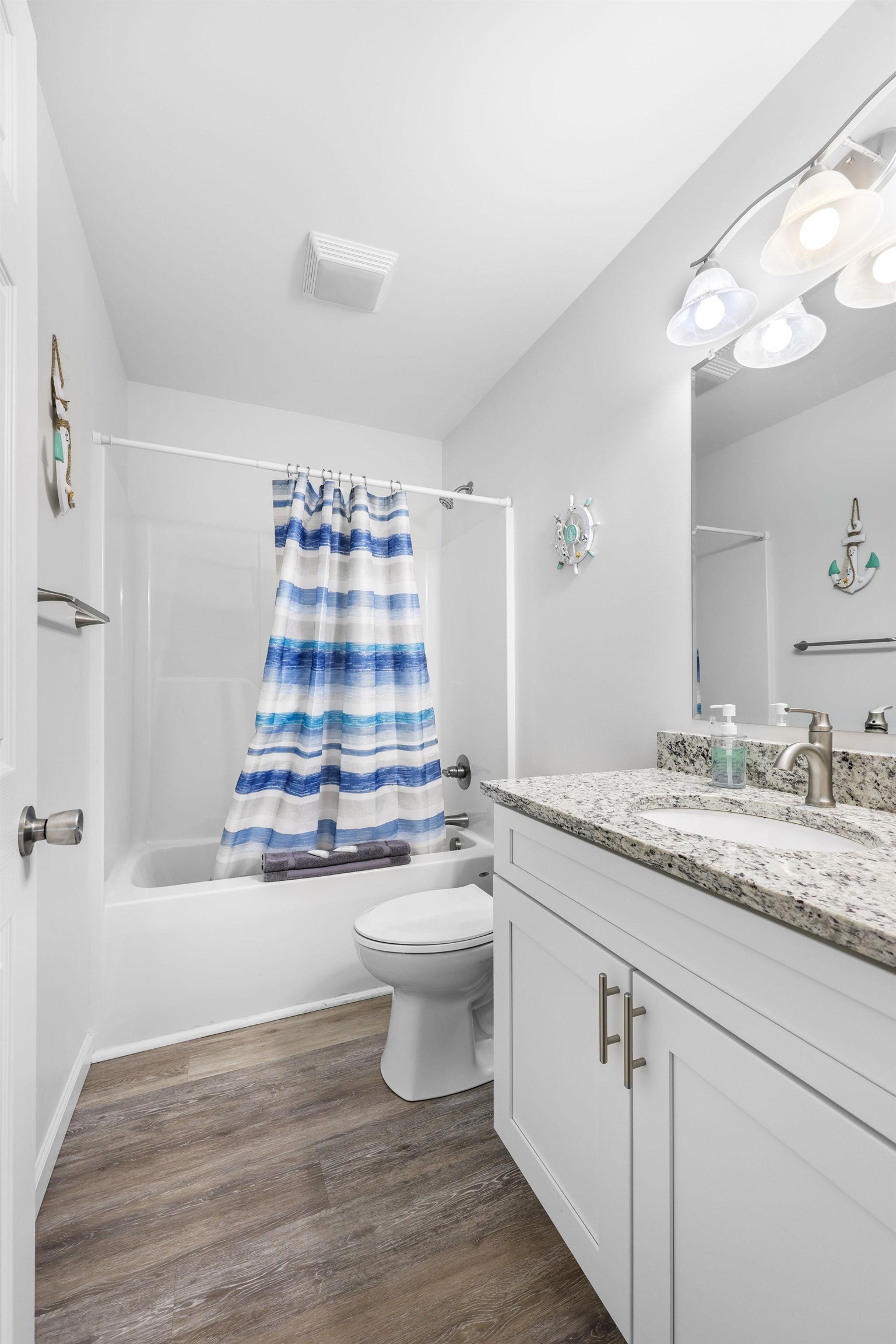 37 & 39 WHISTLE LN, SHENANDOAH, Virginia 22849, 5 Bedrooms Bedrooms, ,4 BathroomsBathrooms,Residential,37 & 39 WHISTLE LN,675022 MLS # 675022