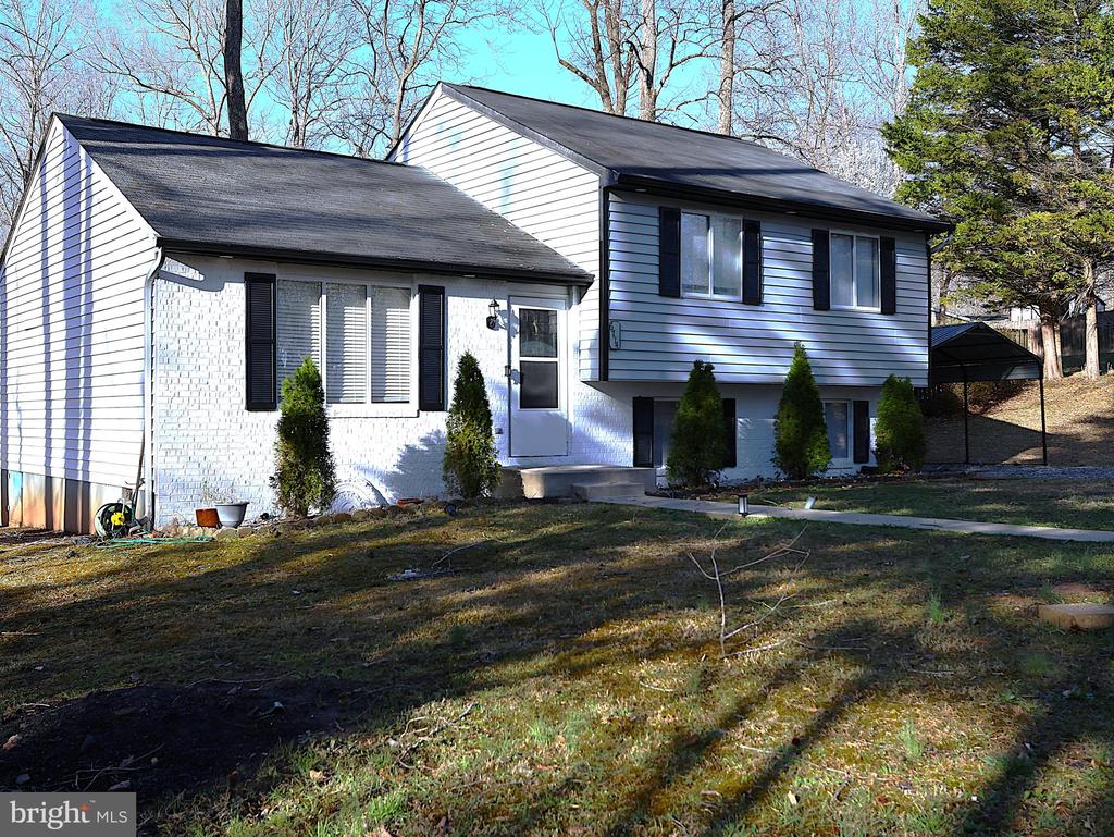 6714 PLANTATION FOREST DR, SPOTSYLVANIA, Virginia 22553, 3 Bedrooms Bedrooms, ,2 BathroomsBathrooms,Residential,6714 PLANTATION FOREST DR,VASP2040088 MLS # VASP2040088